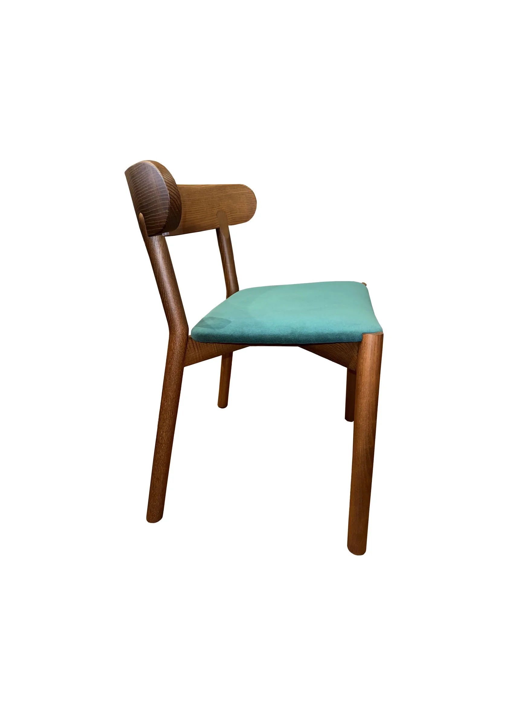 Montera Chair 3.jpg