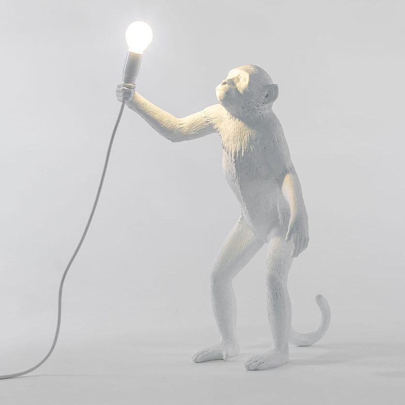 Seletti+Standing+Monkey+Lamp+Indoor+b.jpg