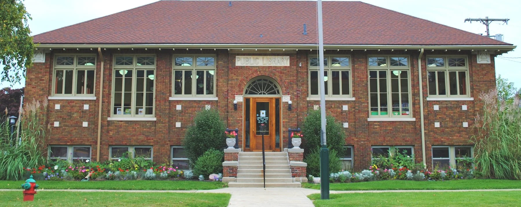 albion_lib_ext_1800.jpg