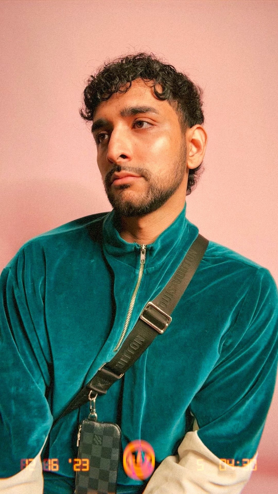 Photo by Empress Aloe Vera (@GoldenMoon.Studios)