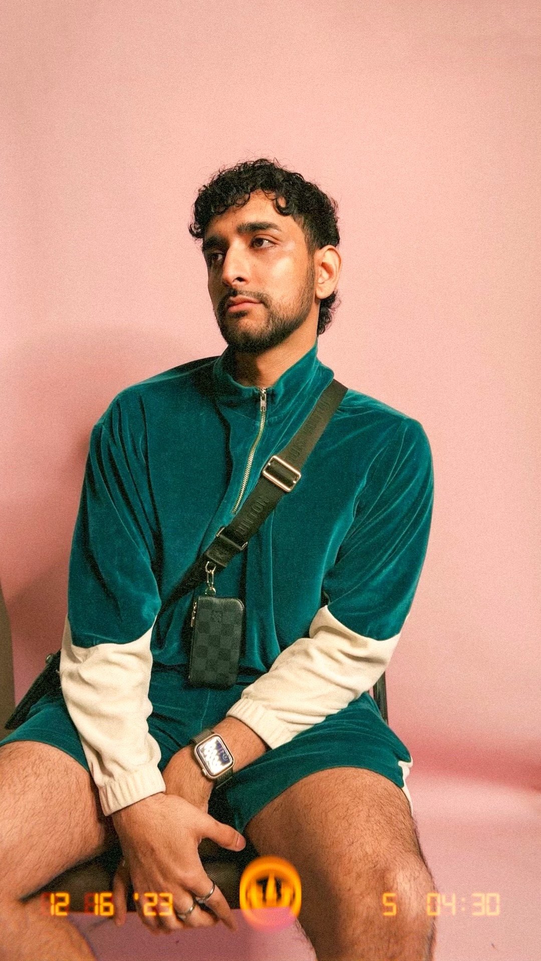 Photo by Empress Aloe Vera (@GoldenMoon.Studios)
