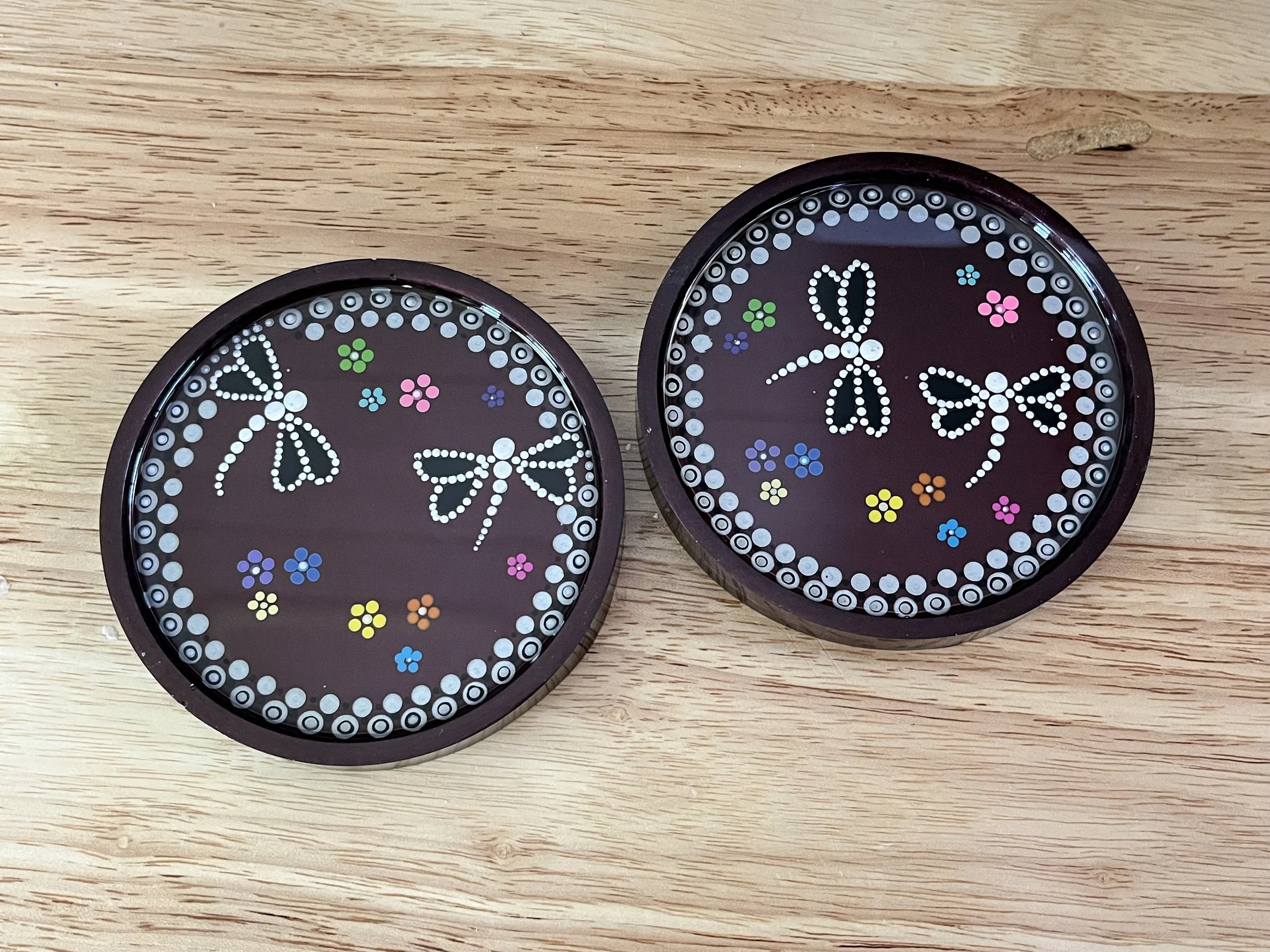 Coasters-Circle-Dot Art Dragonflies