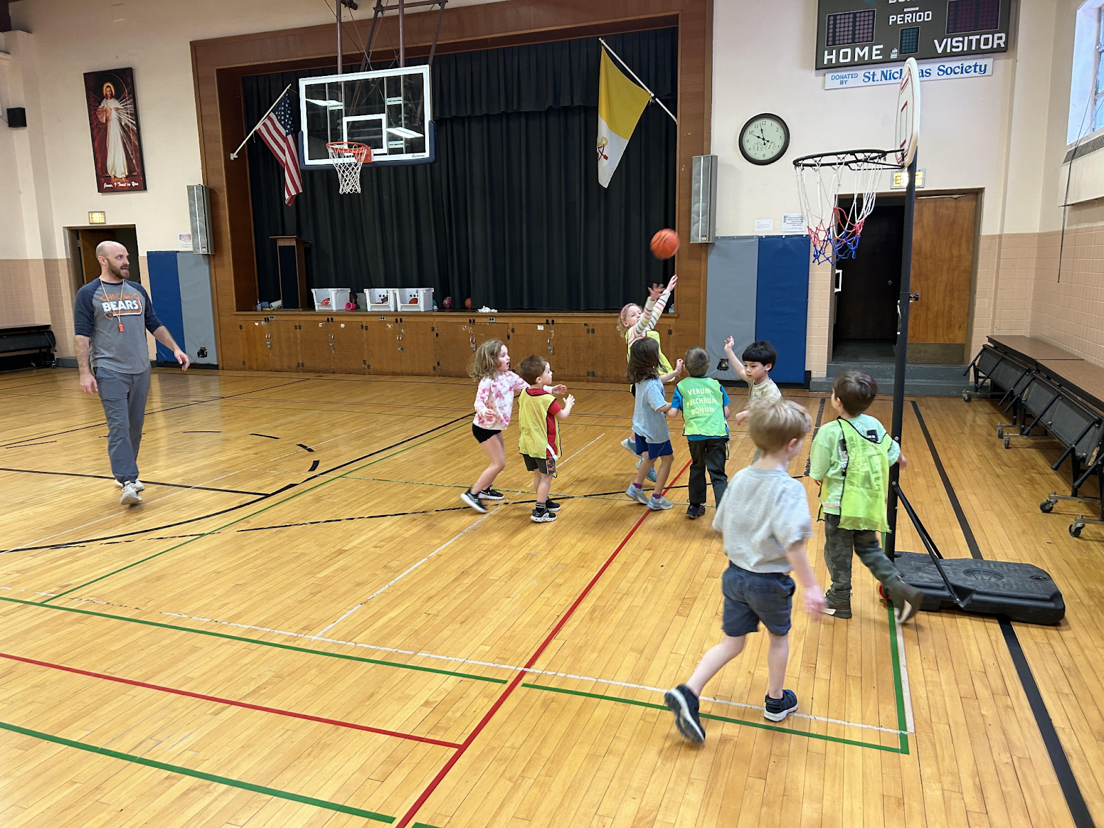 little kids basketball.png