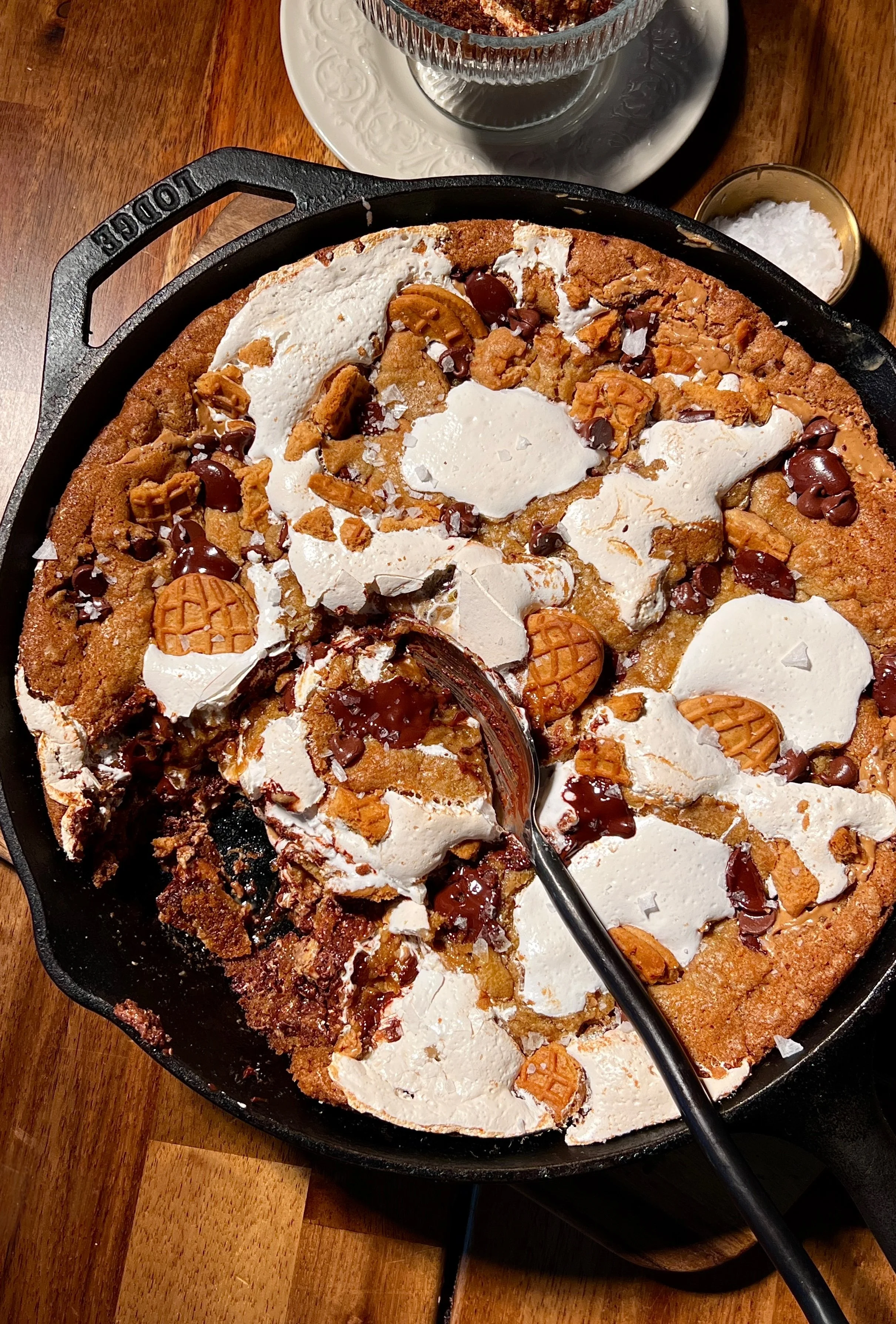 Fluffternutter Chocolate Chip Cookie Skillet (with Brown Butter)