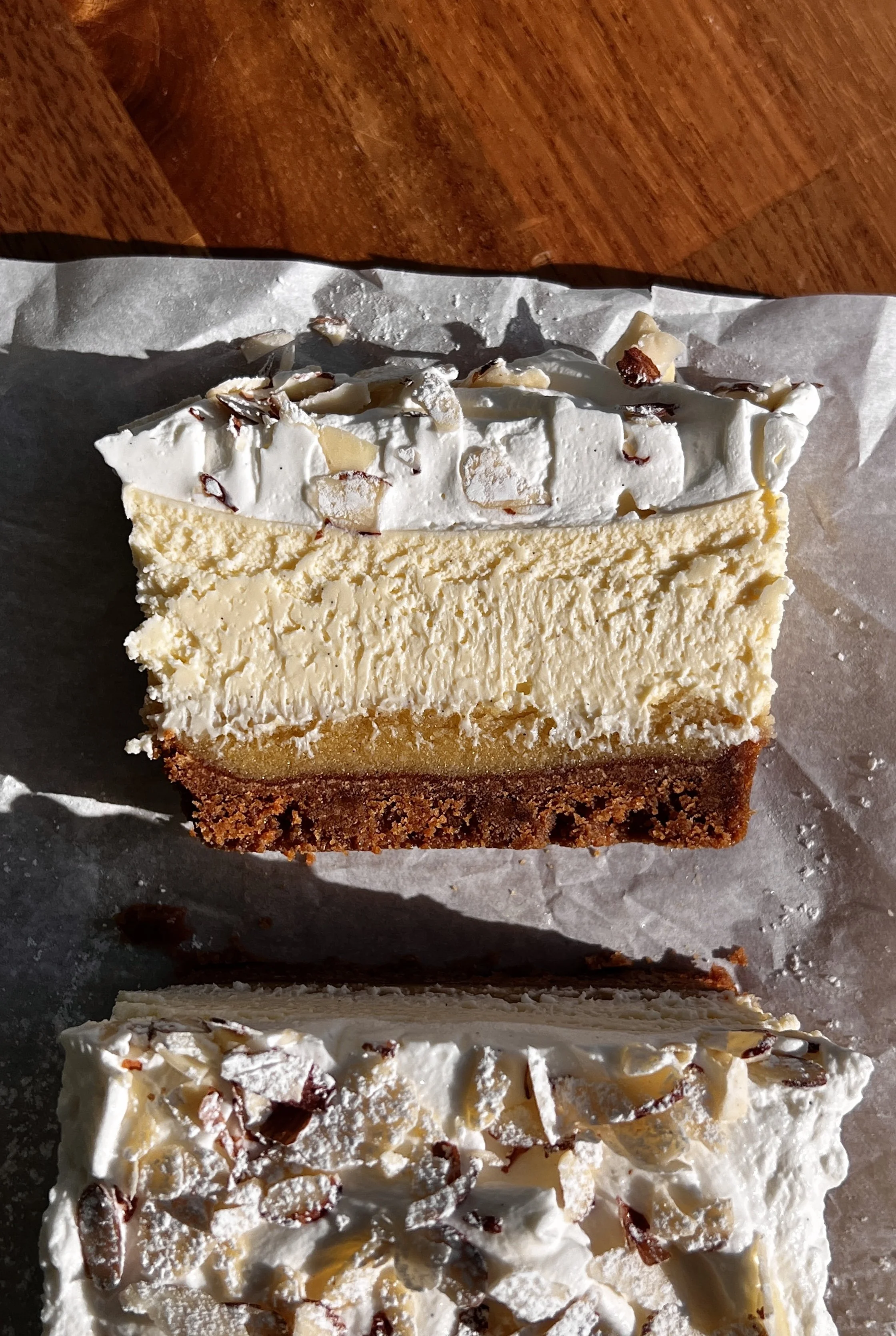 Almond Frangipane Cheesecake Bars