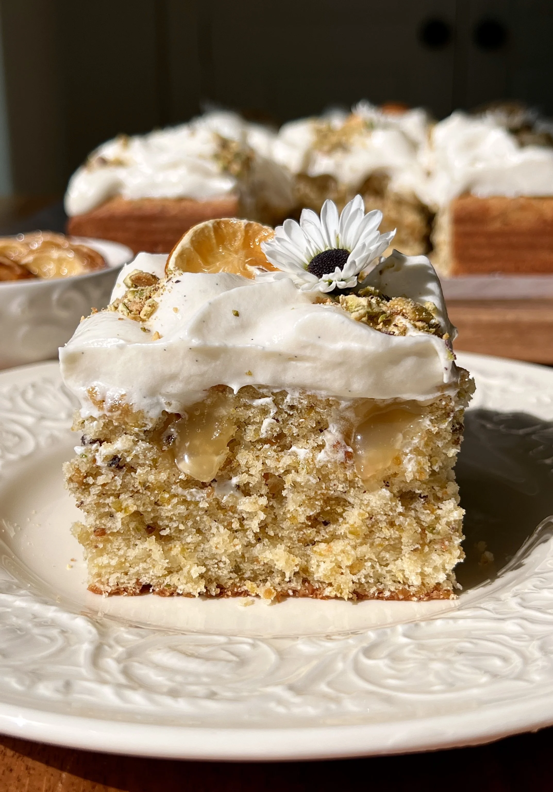 Lemon Curd Pistachio Cake