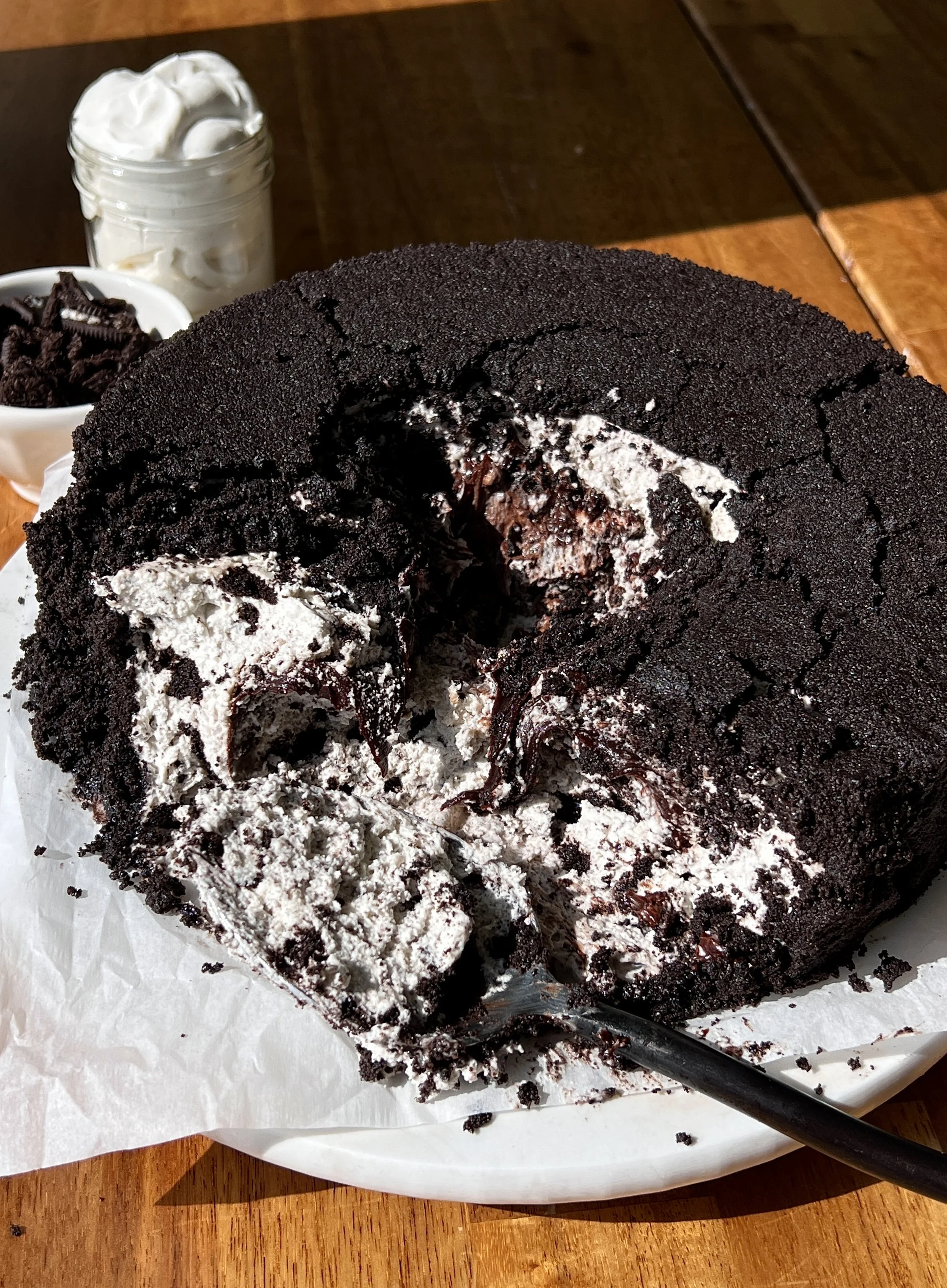 Upside-Down Cookies and Cream Cheesecake (No-Bake)