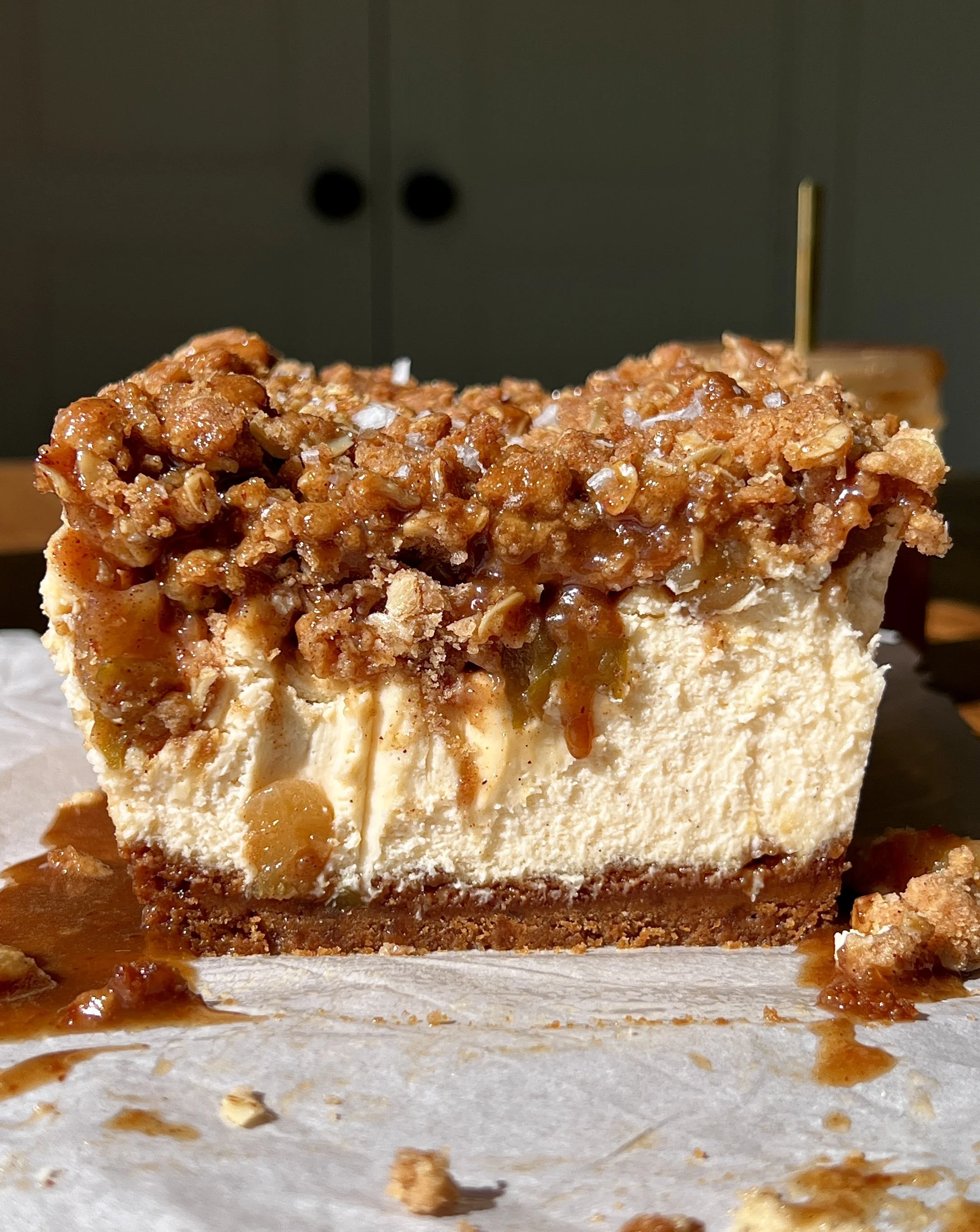 Salted Caramel Apple Crumble Cheesecake Bars