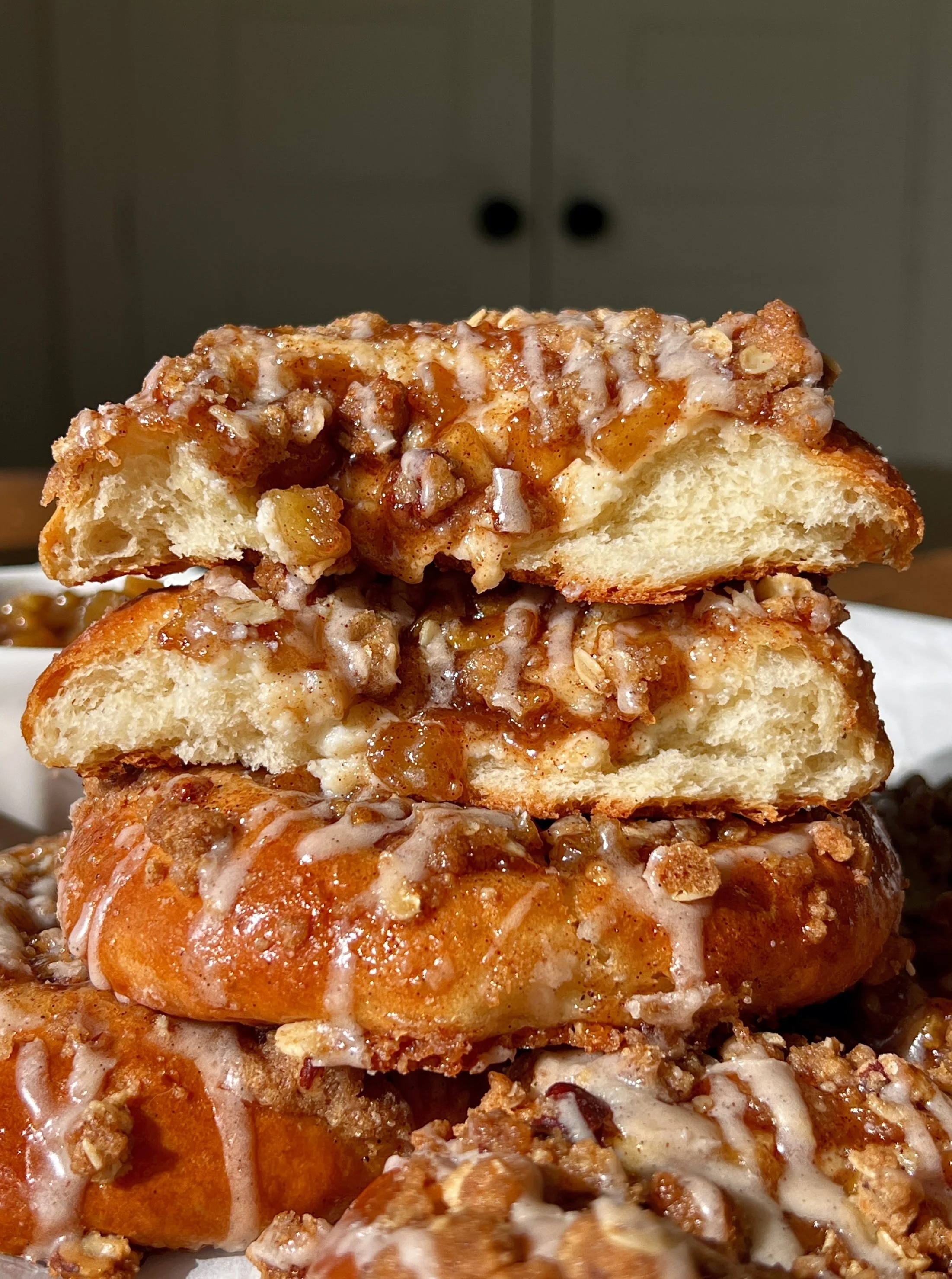 Apple Streusel Cheesecake Buns
