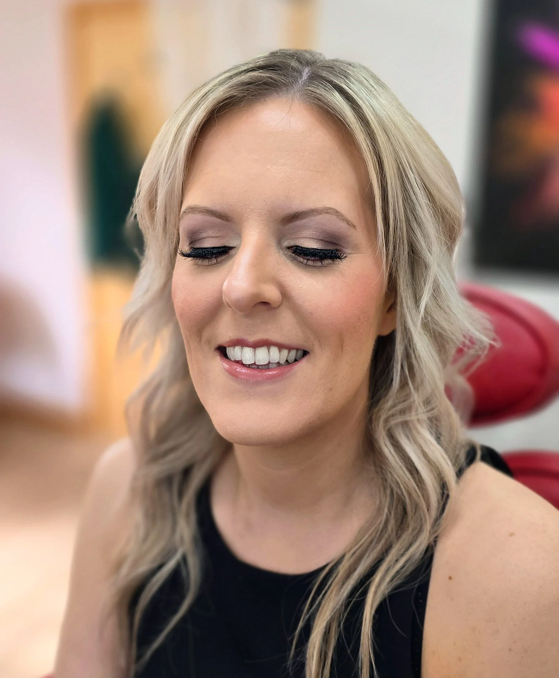 Shetland Makeup Artist Babs Club Classic Look