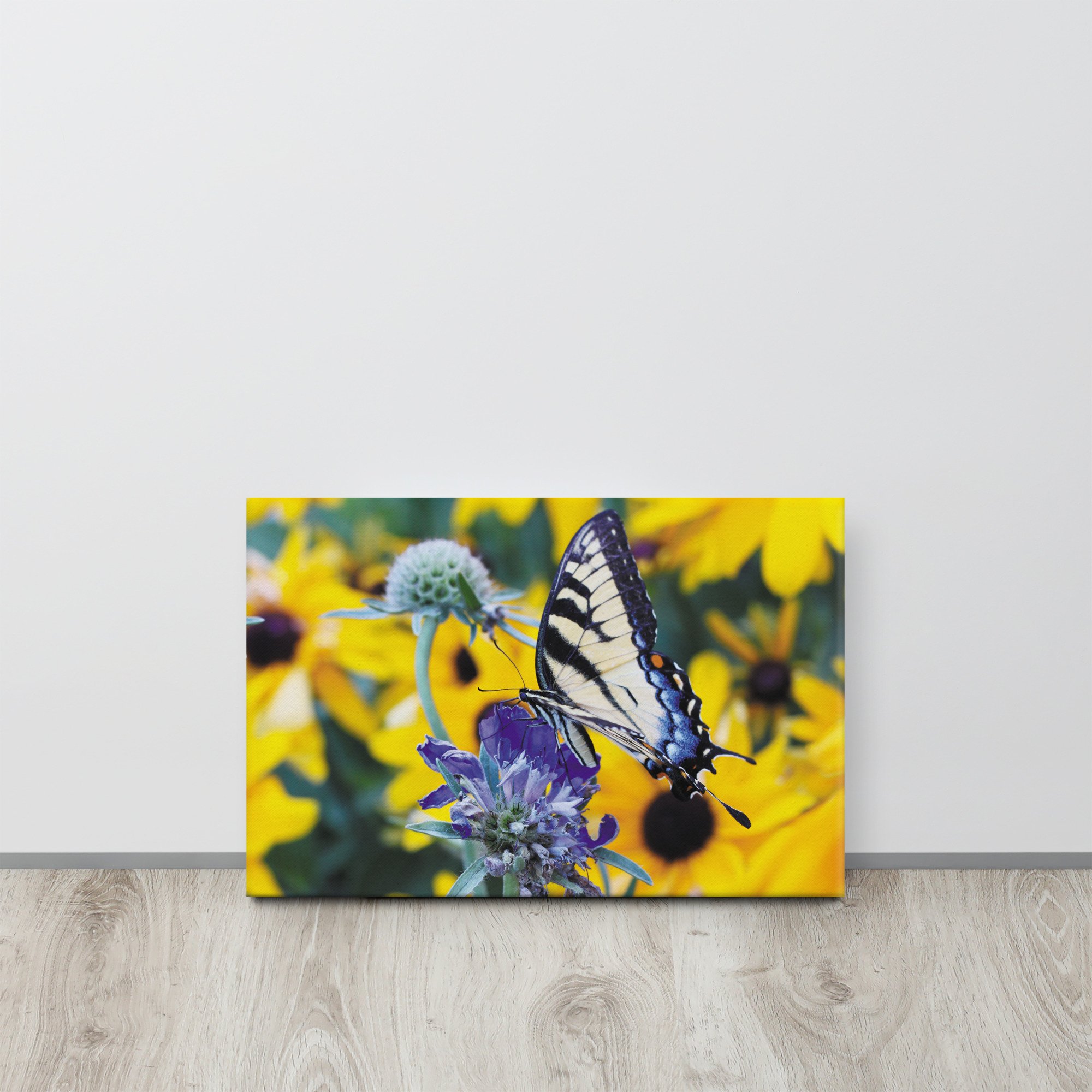 thin-canvas-(in)-12x18-front-67469e55a4212.jpg