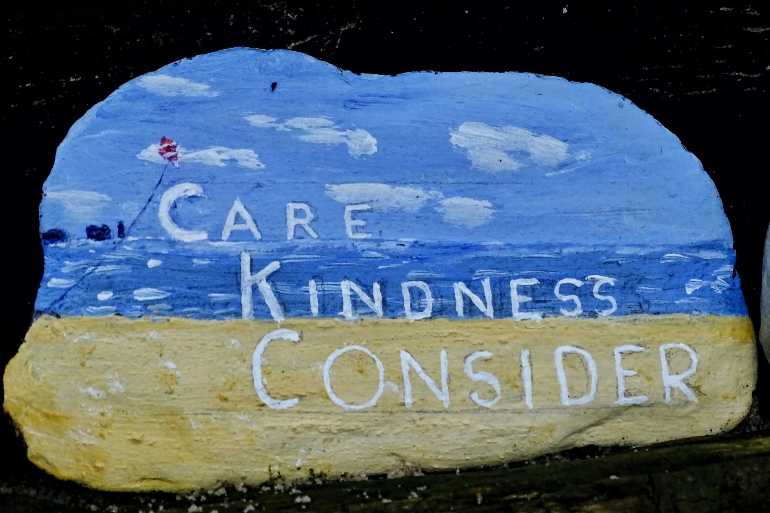 How to Tell if You’re People-Pleasing vs. Being Kind