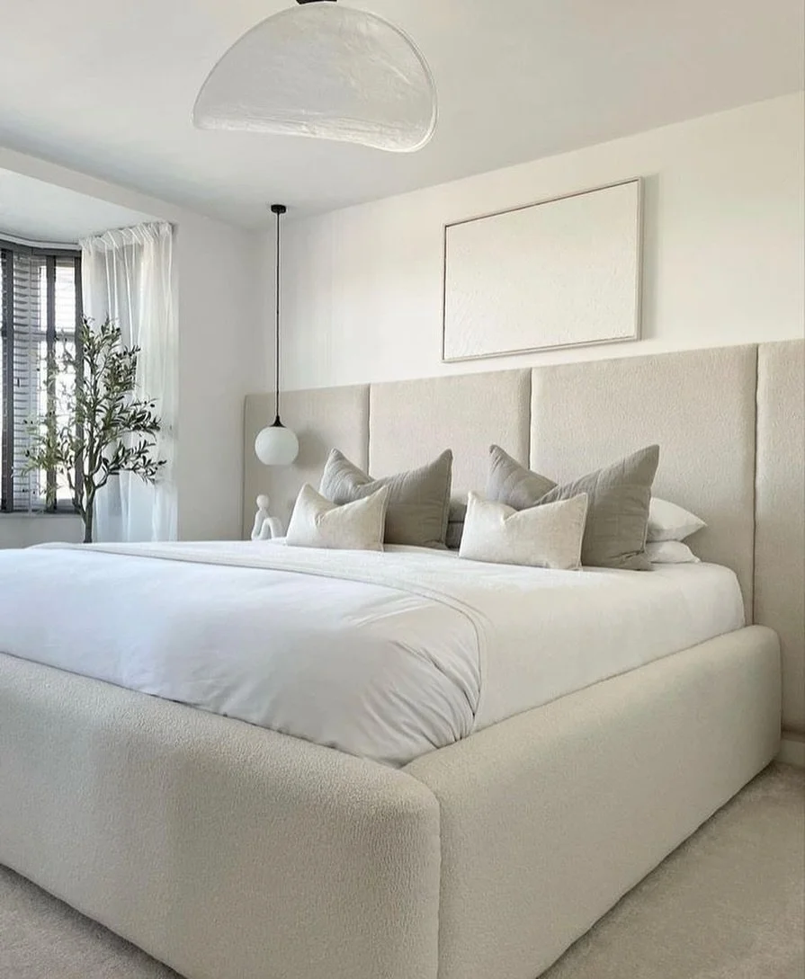 Hecho a tu medida: camas personalizadas que se adaptan perfectamente a tu estilo y espacio. 

#CamasPersonalizadas #Dise&ntilde;oDeInteriores #MueblesHechosAMedida #EstiloYComodidad