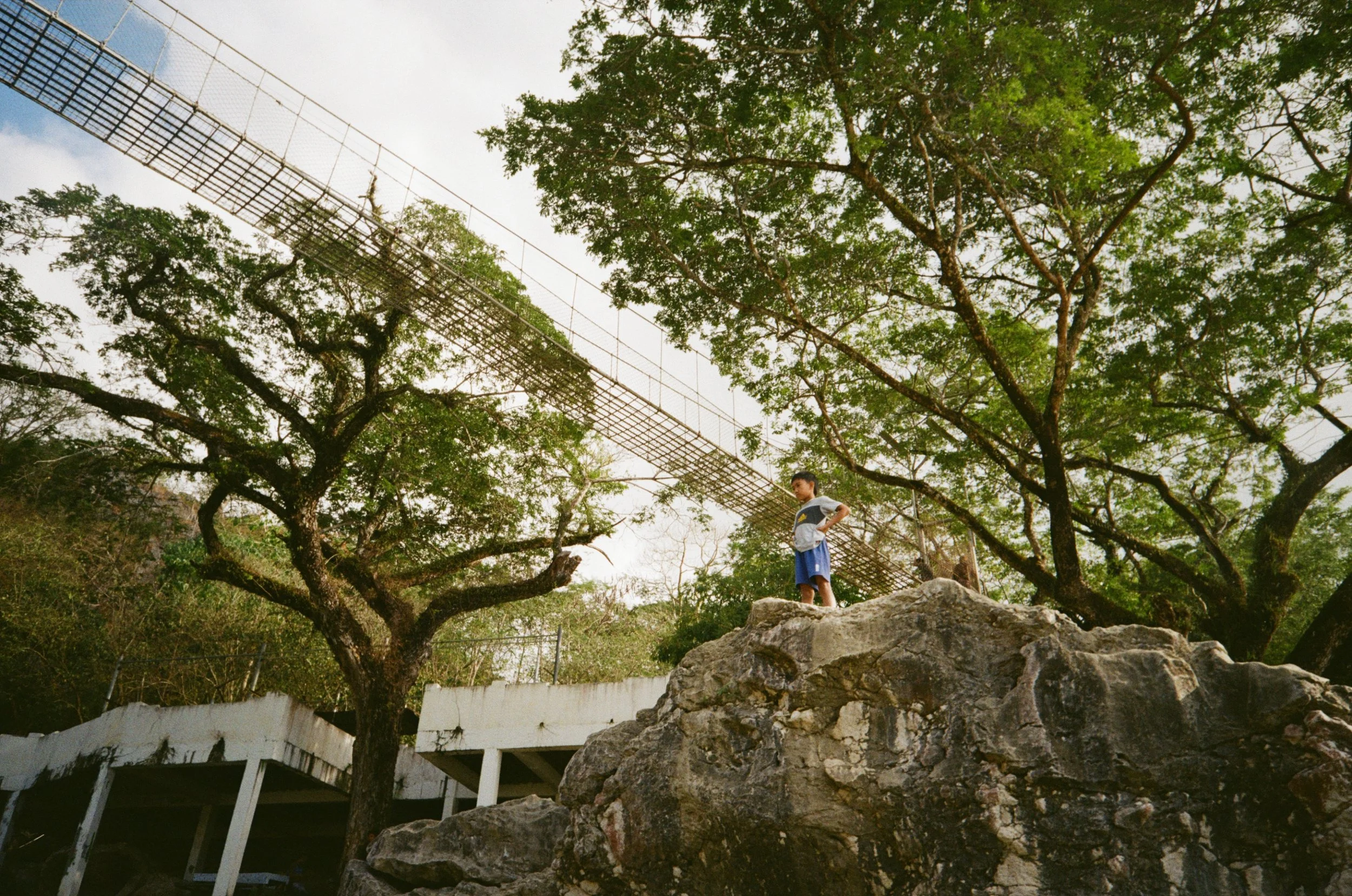 kodak_200_c_41_10209_123234_275566_000061310004.jpg