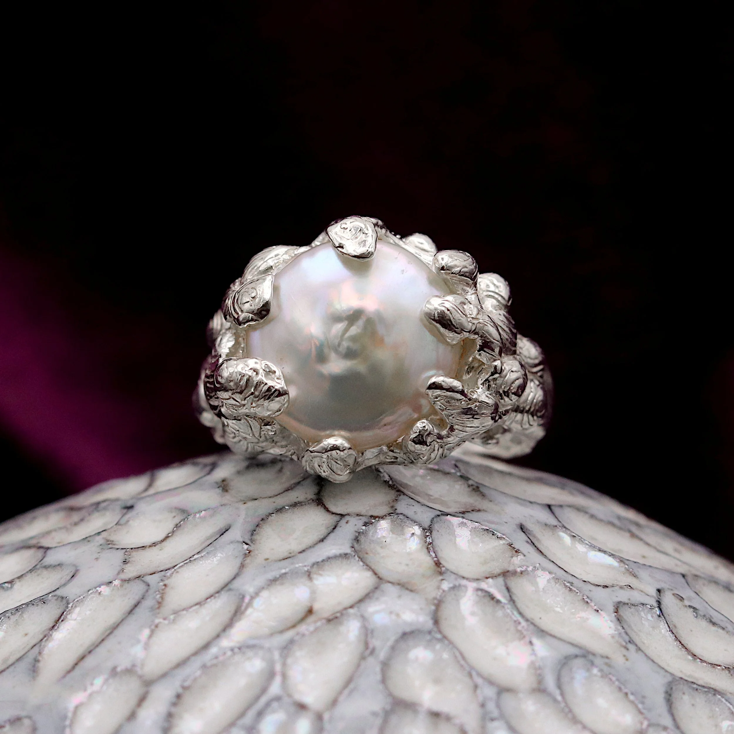 Silver Molten Claw Pearl Ring