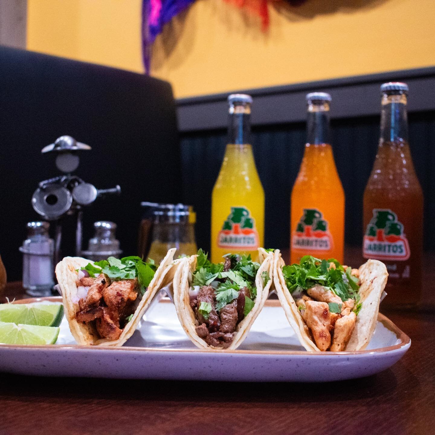 Happy Monday ☀️ Get your week started on the right note with some tasty tacos 🌮
.
.
.
#bostonfoodies #southshorema #MexicanEats #AuthenticMexican #stoughtonma #MassachusettsEats