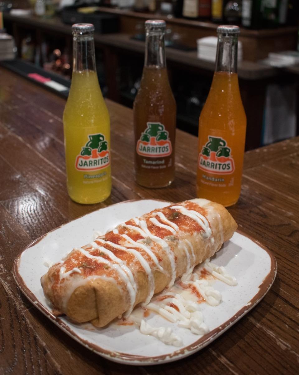 Visit our bar and indulge in our crunchy and tasty chimichangas 🌯🔥
.
.
.
#bostonfoodies #southshorema #MexicanEats #AuthenticMexican #stoughtonma #MassachusettsEats