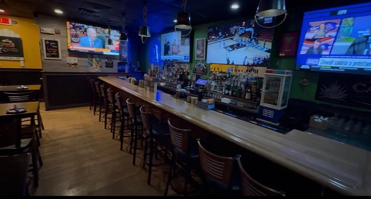 We&rsquo;re excited to cheer the Pats on this Super Bowl Sunday!

🏈Enjoy your favorite mexican dishes and cocktails
🏈Half off all appetizers during gametime
🏈Big screens throughout the restaurant for a great viewing experience.

#gopats🏈❤️💙 #bos