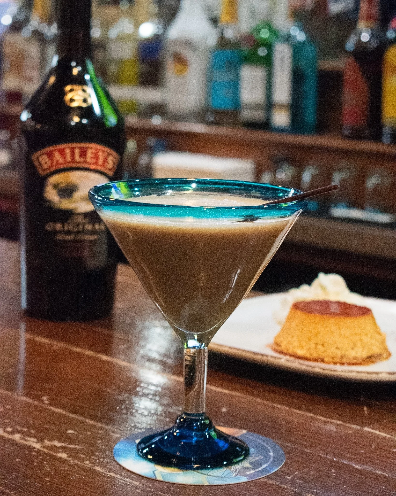 Shaken, chilled, and finished with that smooth espresso kick ☕️
.
.
.
 #massachusettseats #mexicaneats #mexicandessert #espressomartini #espresso