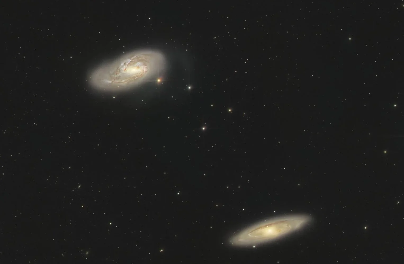 Leo Triplet