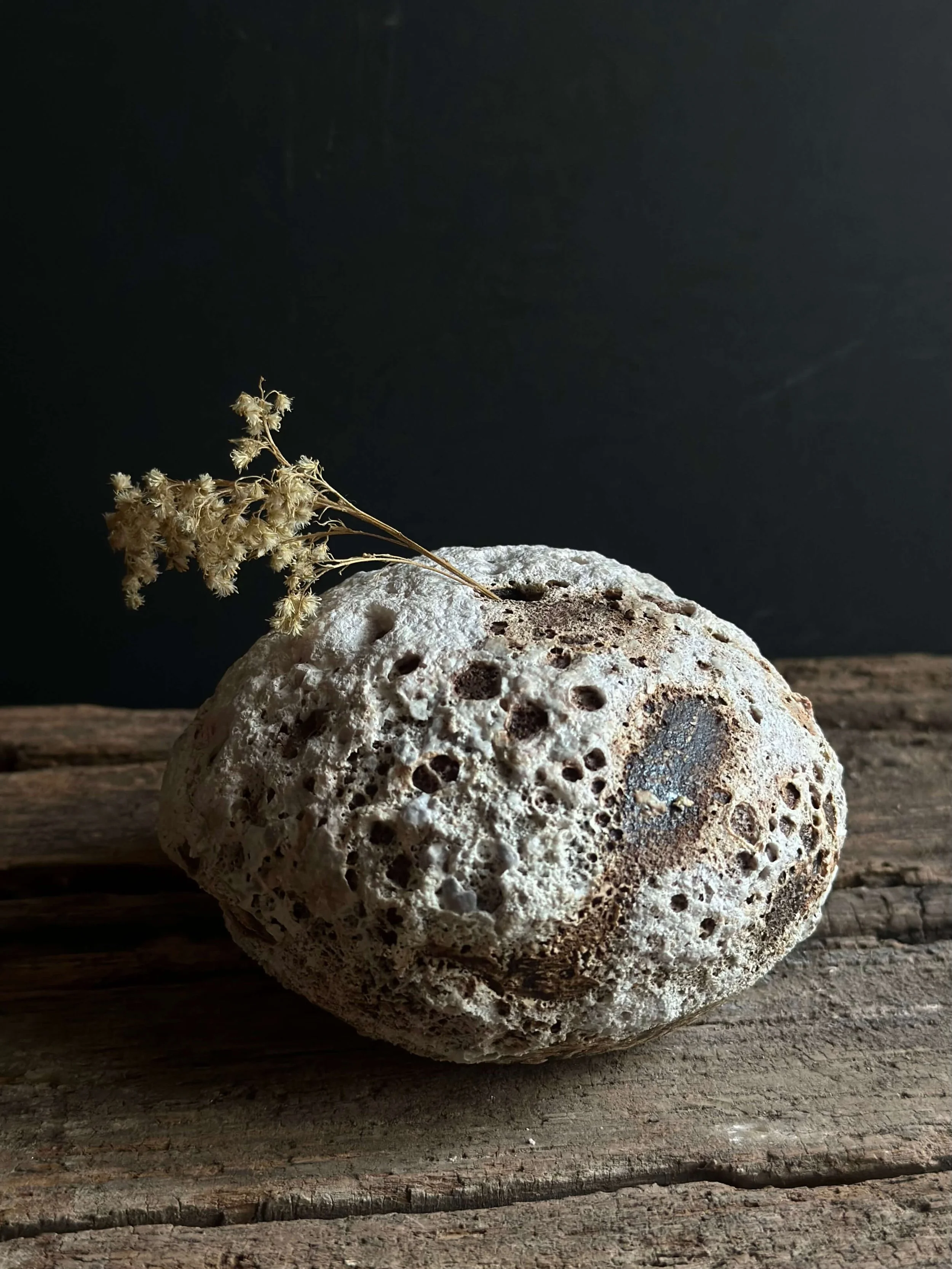 sculptural home decor.jpeg