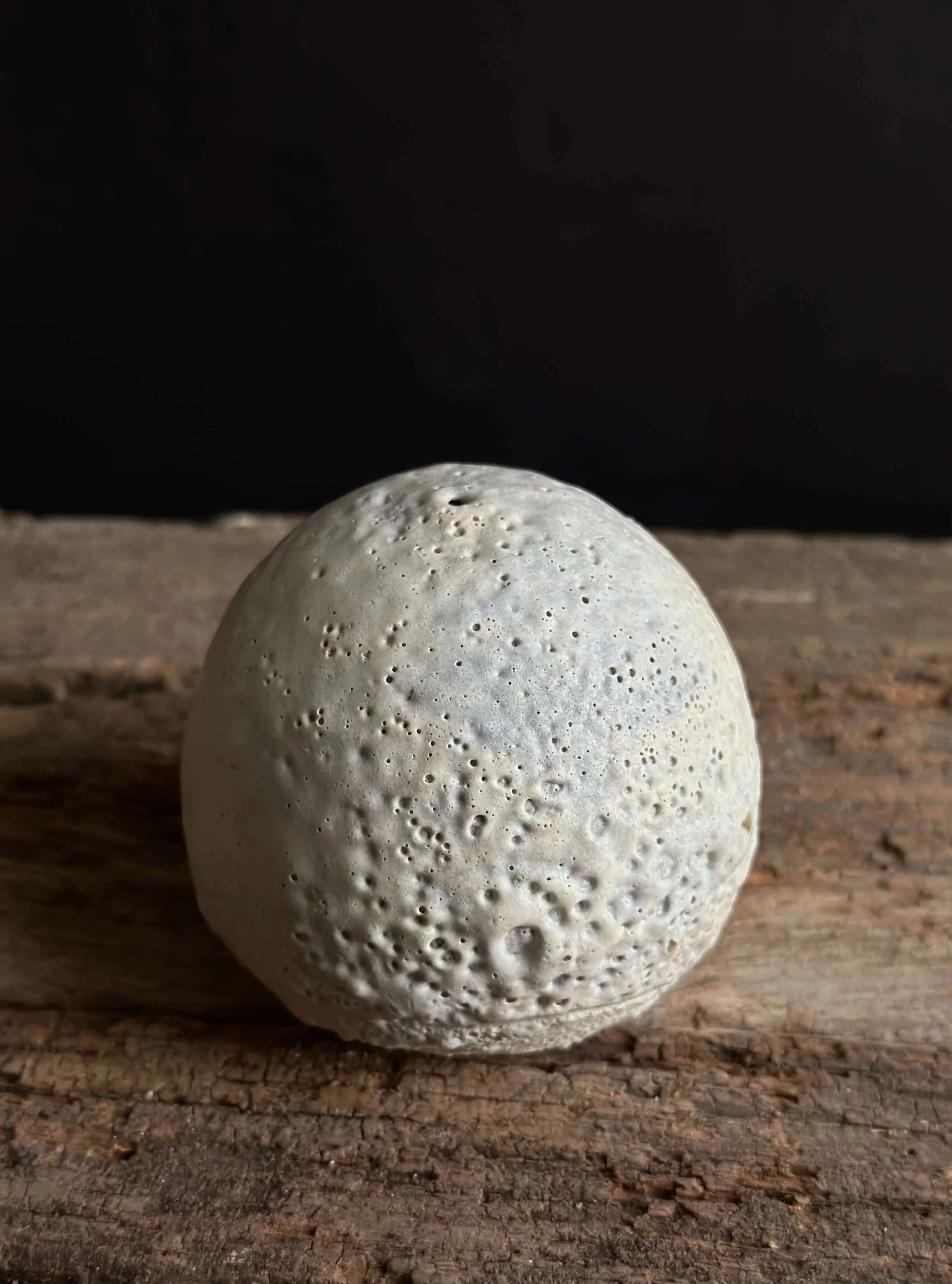 sculptural home decor.jpeg