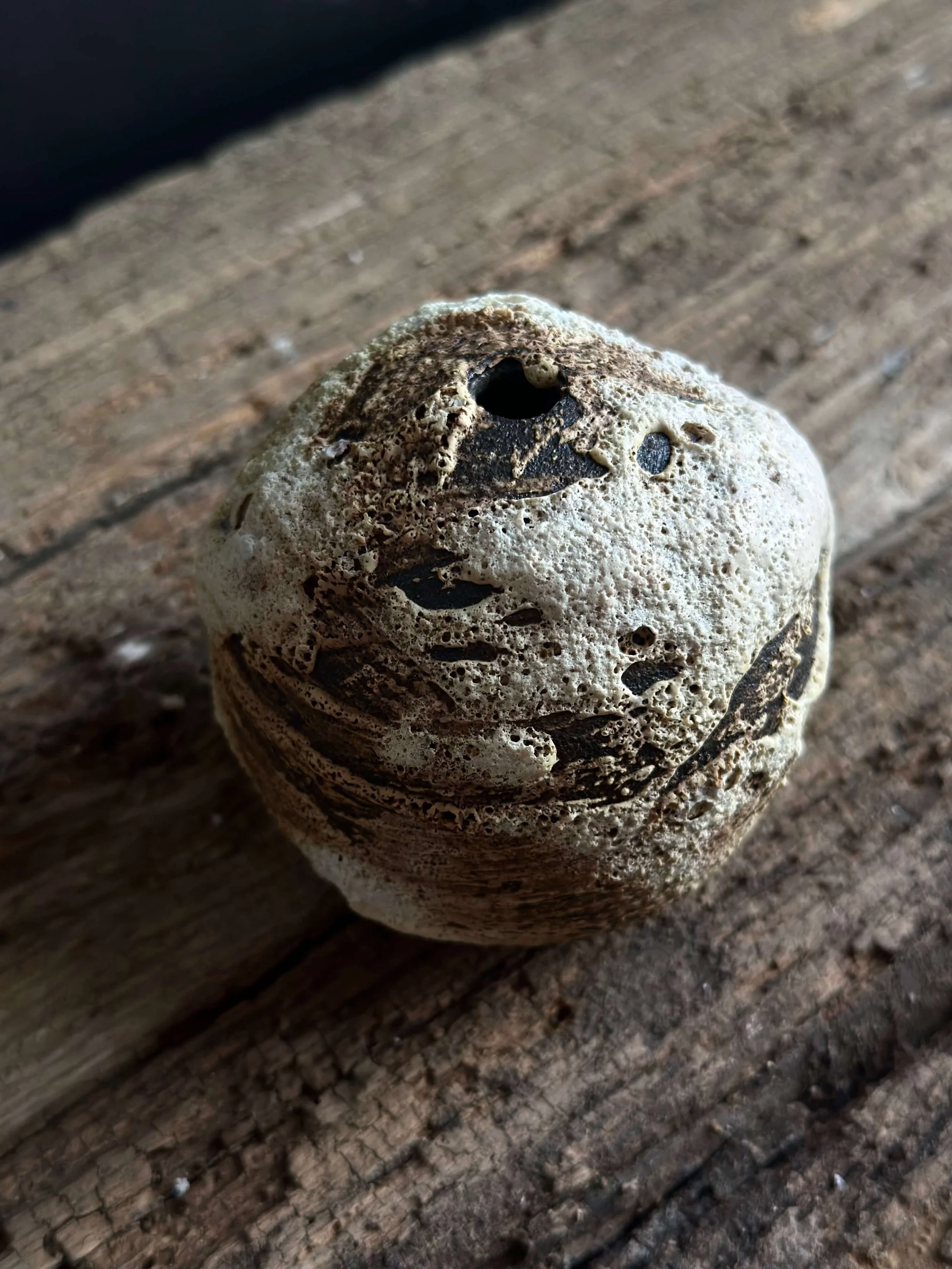 rustic minimalist.jpeg