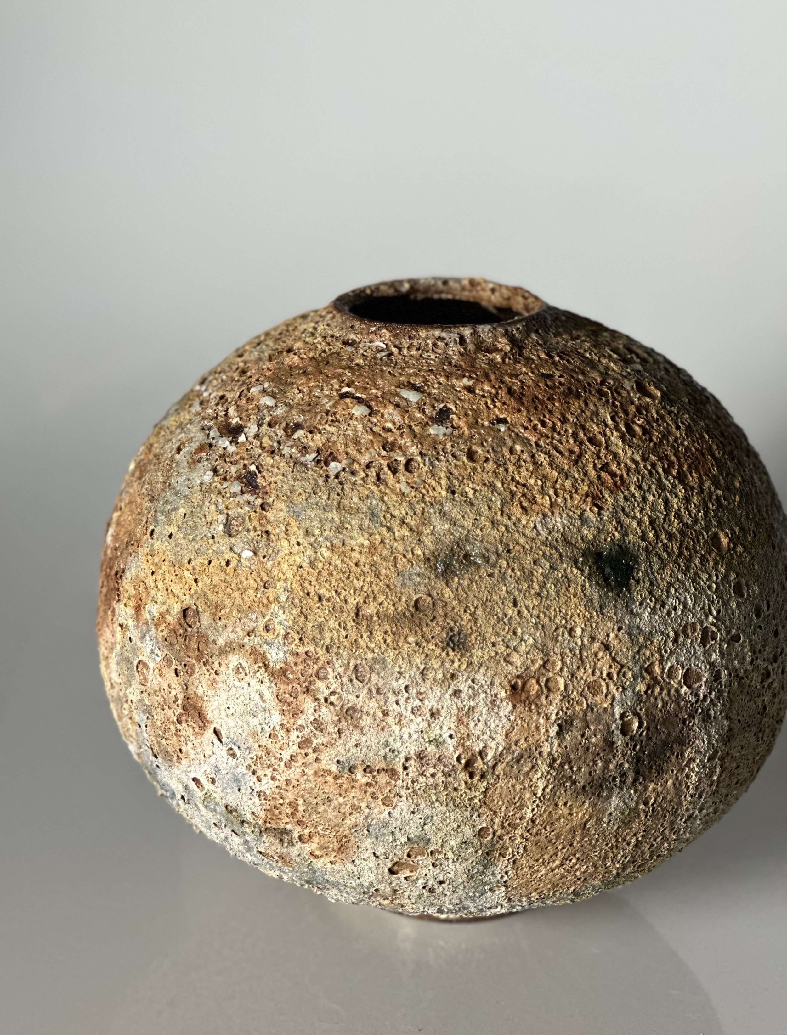 raw aesthetic decor, natural texture decor, handmade ceramic vase, hand-thrown ceramics, textured stoneware, lava glaze vase, medium sculptural vessel, handcrafted ceramic moon jar