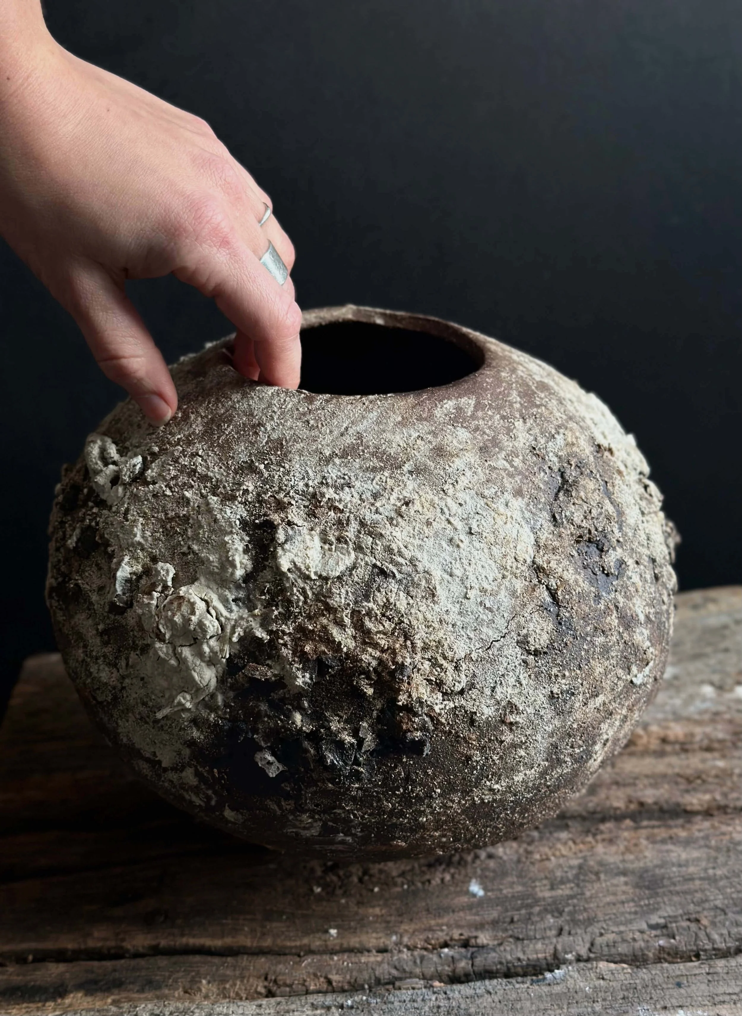 statement art vase.jpeg