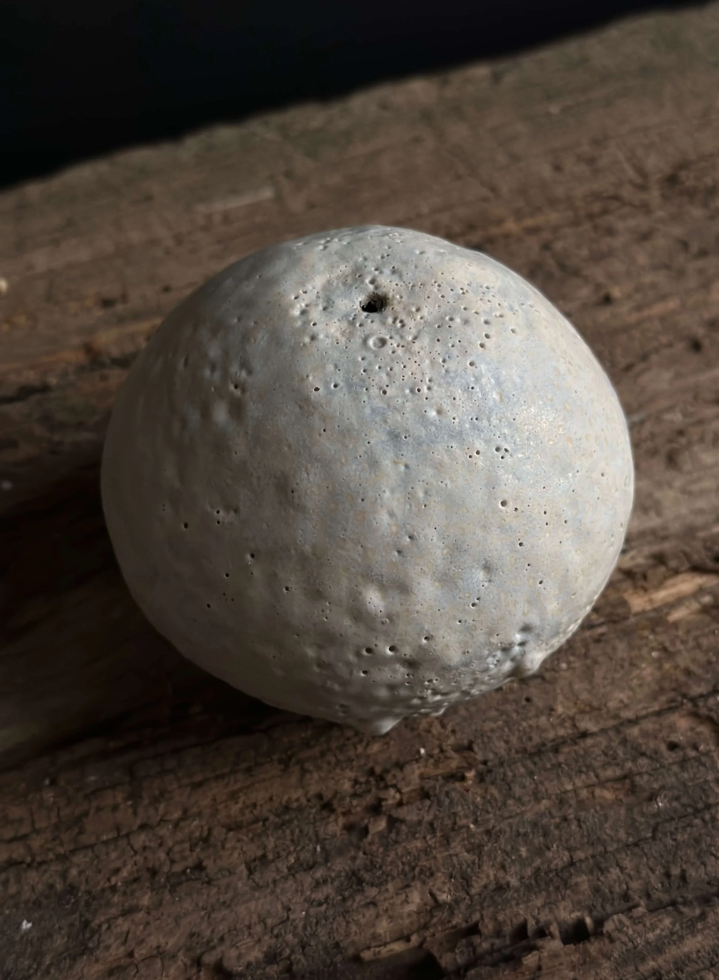 sculptural home decor.jpeg