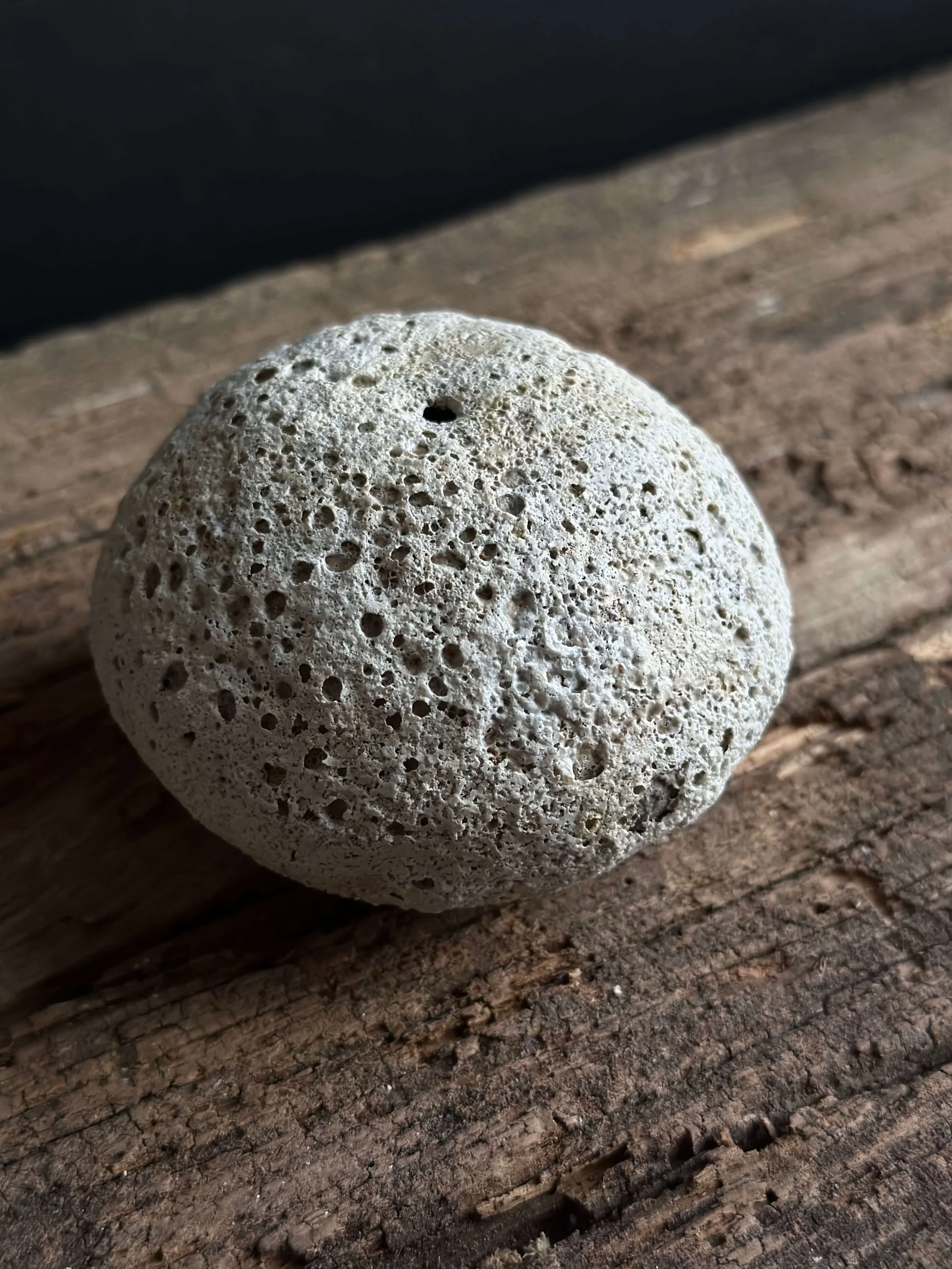 rustic minimalist.jpeg