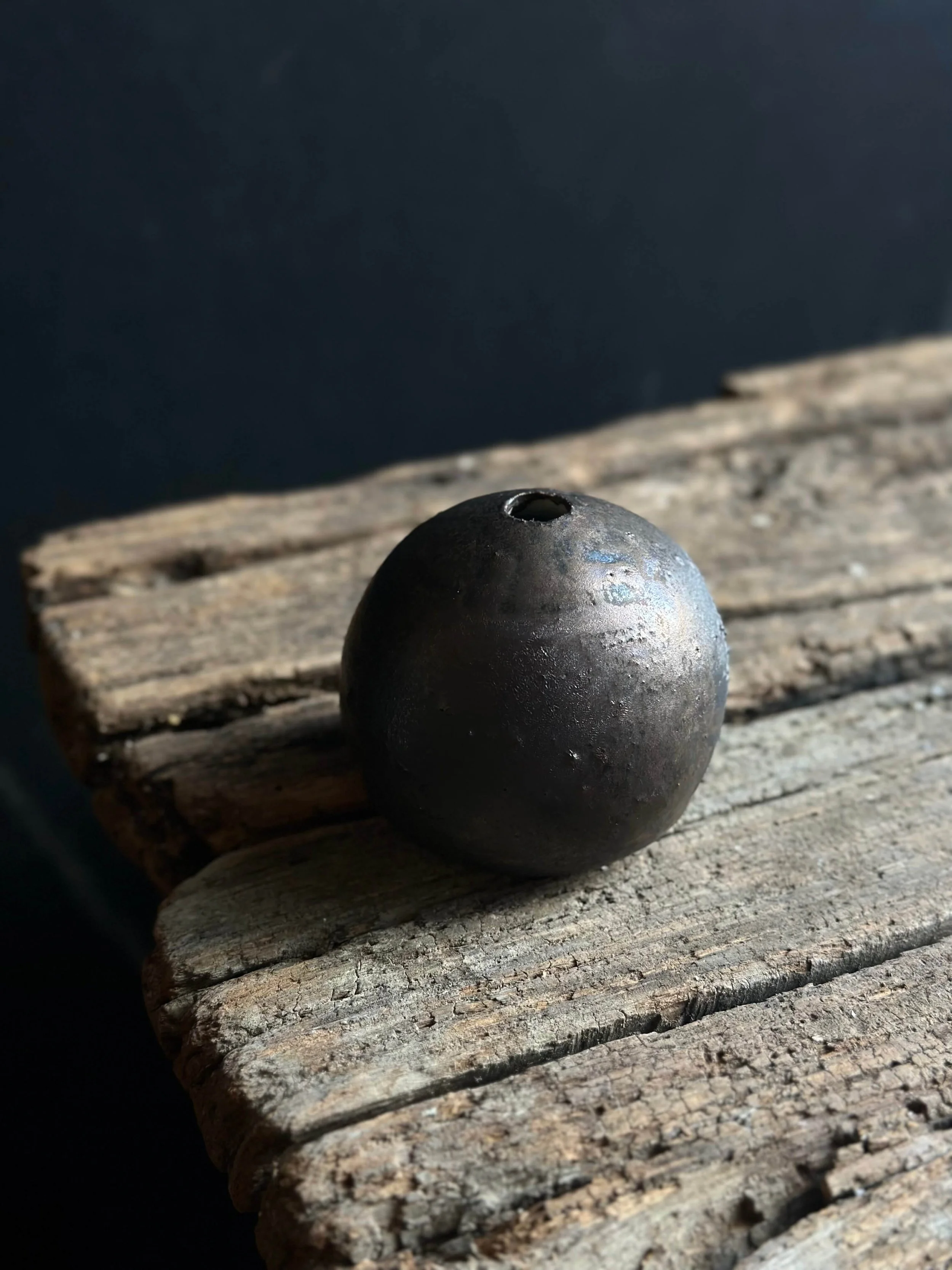 minimalist home decor.jpeg