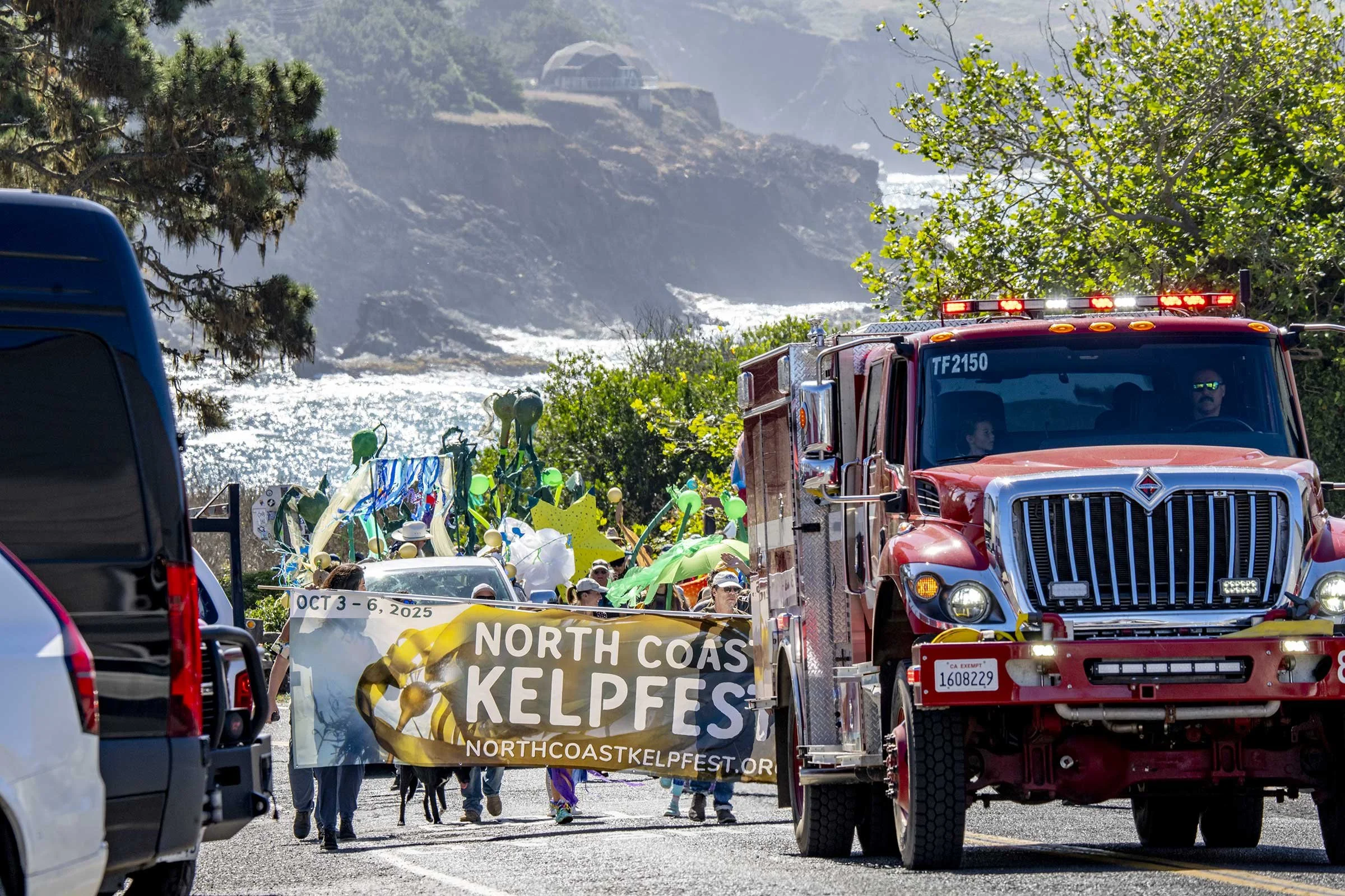 Saturday Parade, Tabling, & Dance