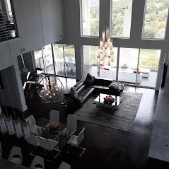 Freshly cleaned dining and living room!