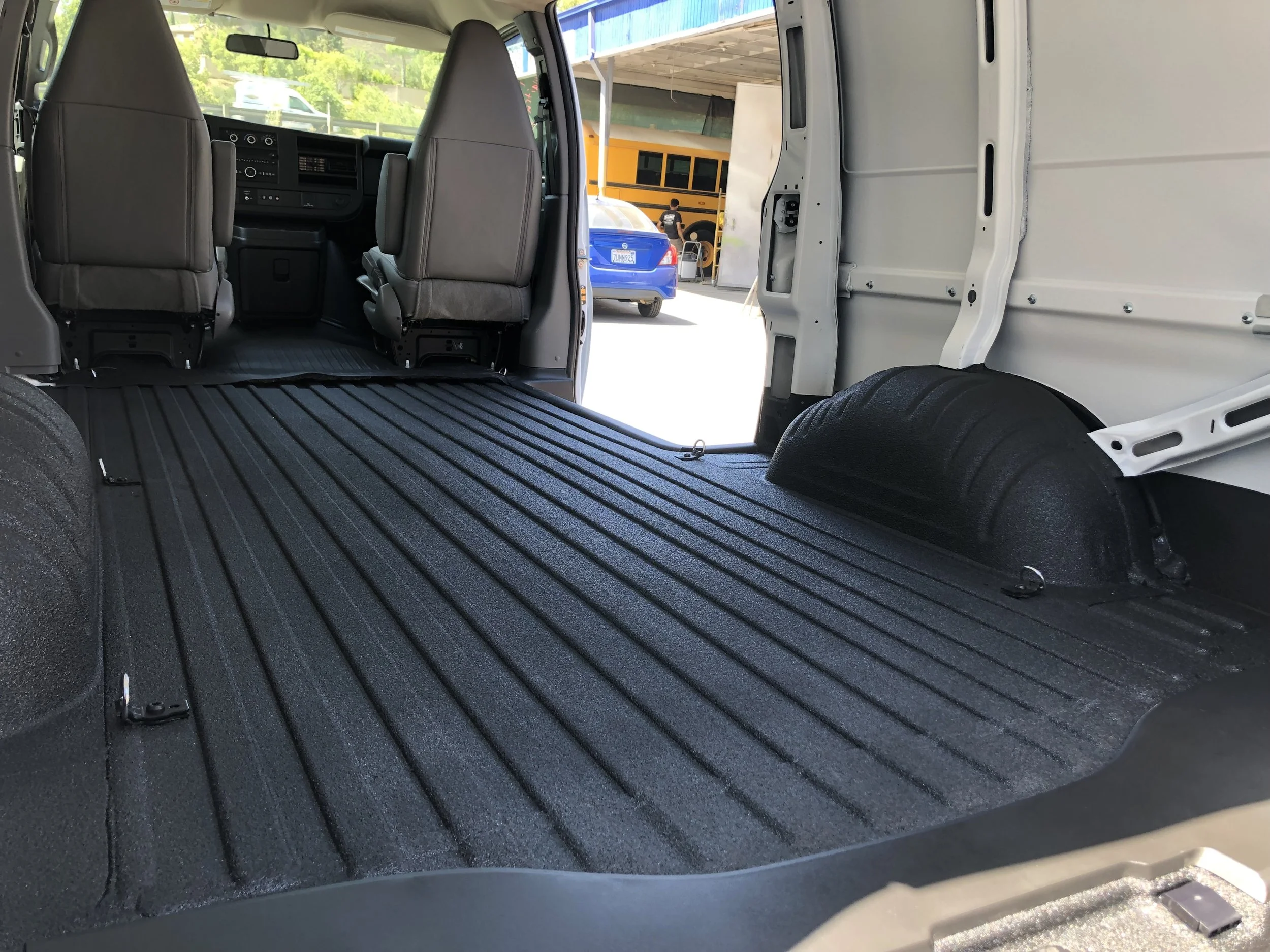 COMMERCIAL & FLEET