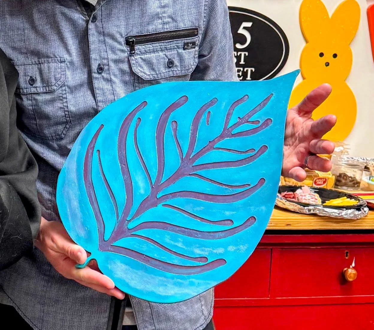 Modern Leaf Yard Art | Wooden Cutout Leaf Decor | Farmhouse Porch Decor | Neutral Garden Art | Outdoor Wood Sign | Paint & Stain Workshop