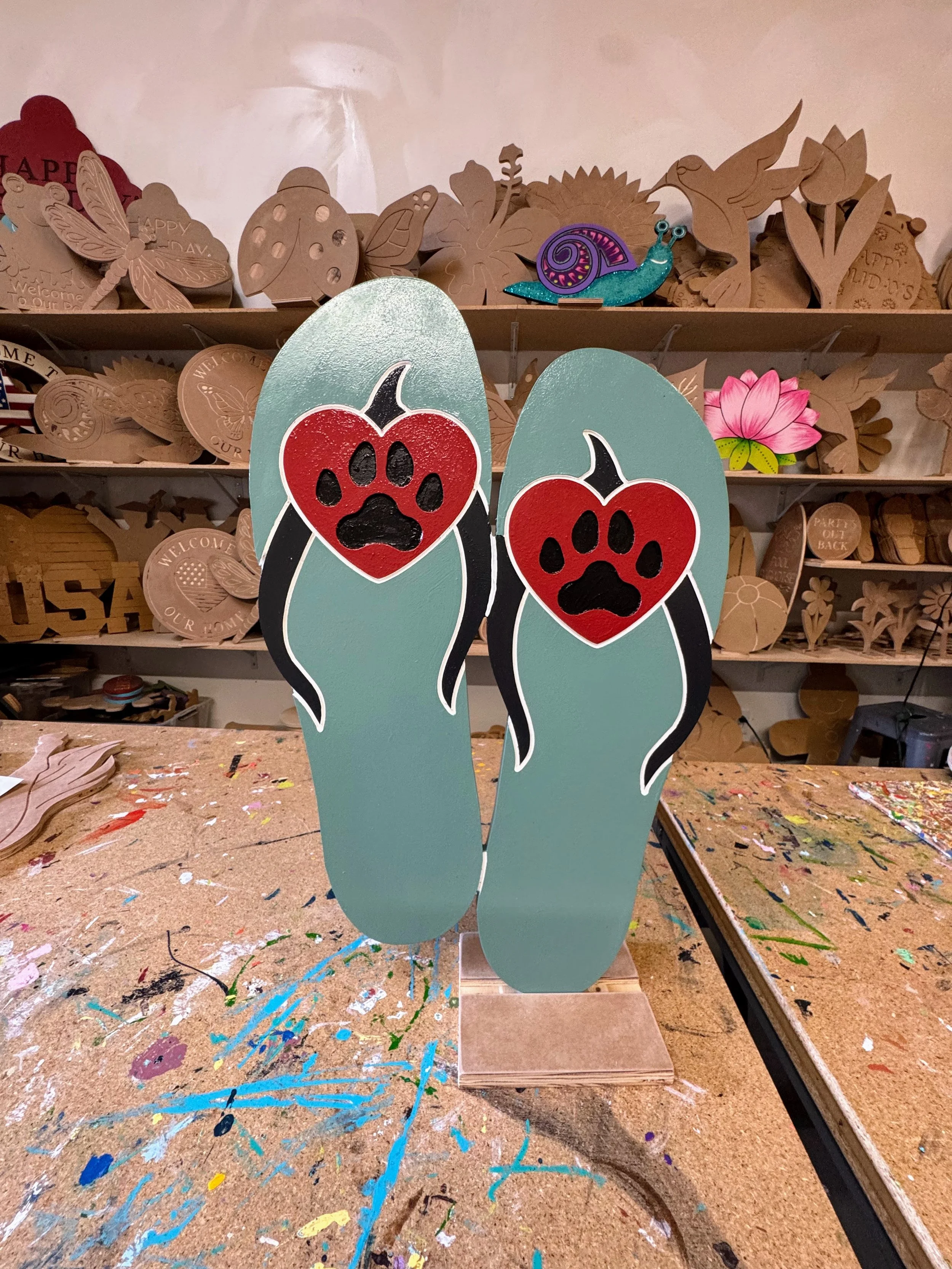 Paw Print Heart Flip-Flop Wood Sign | Pet Lover Summer Décor | Personalized Outdoor Yard Art | Porch Sign | Paint Kit or Finished Sign