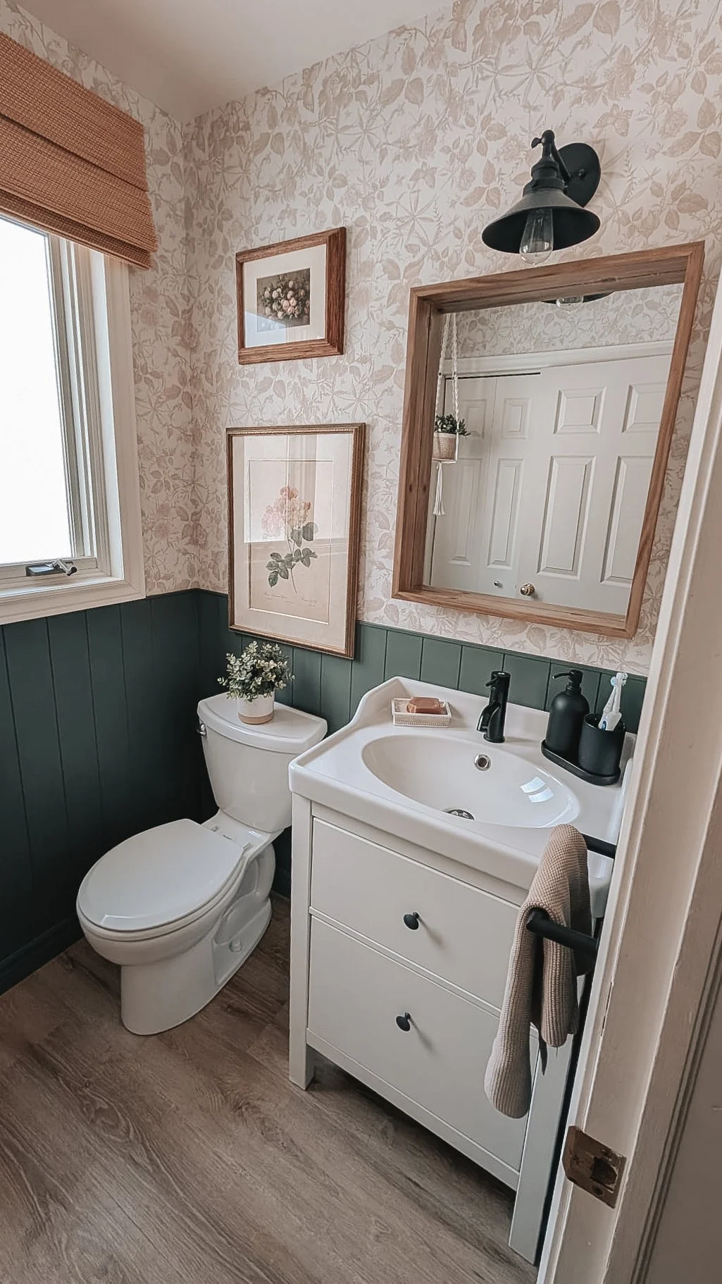 bathroom4.jpg