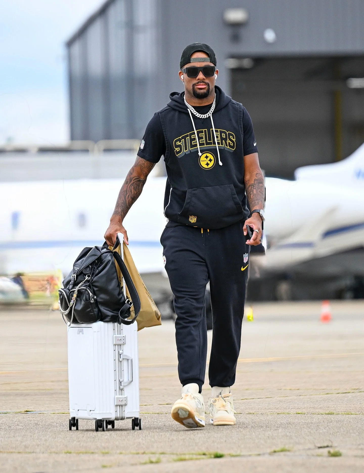 I let &lsquo;em live for a while, now the lease up.