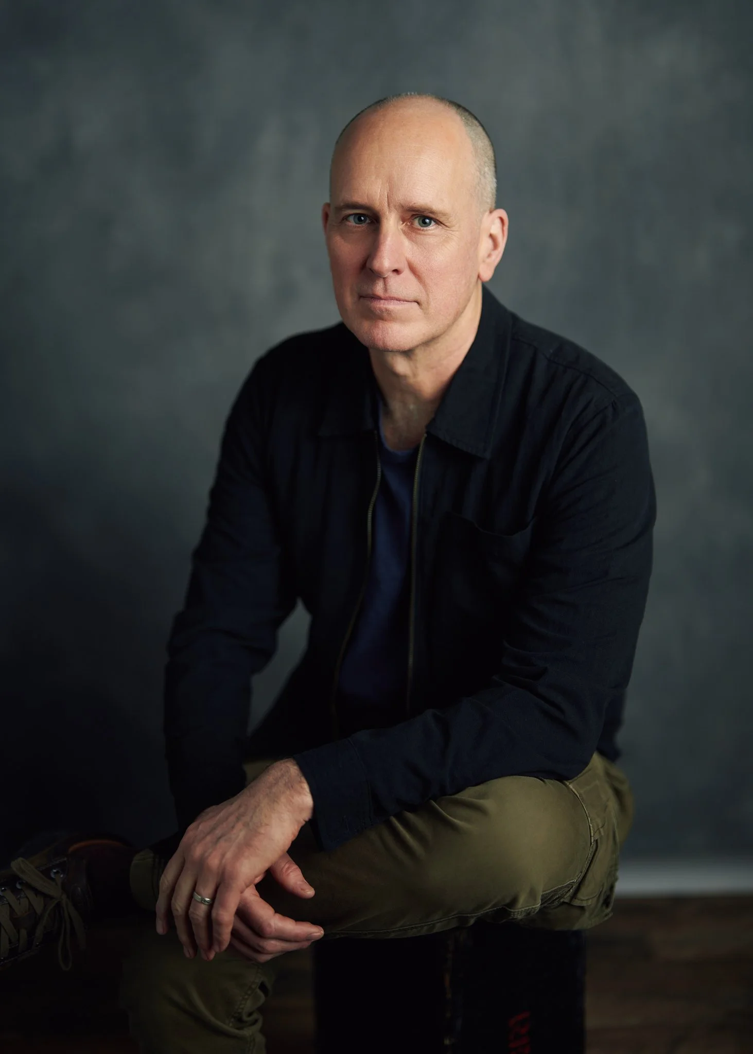 Actor headshot of Kelly Aucoin photographed at Redline Studios in the Wall Street area of NYC by David Pexton Photography