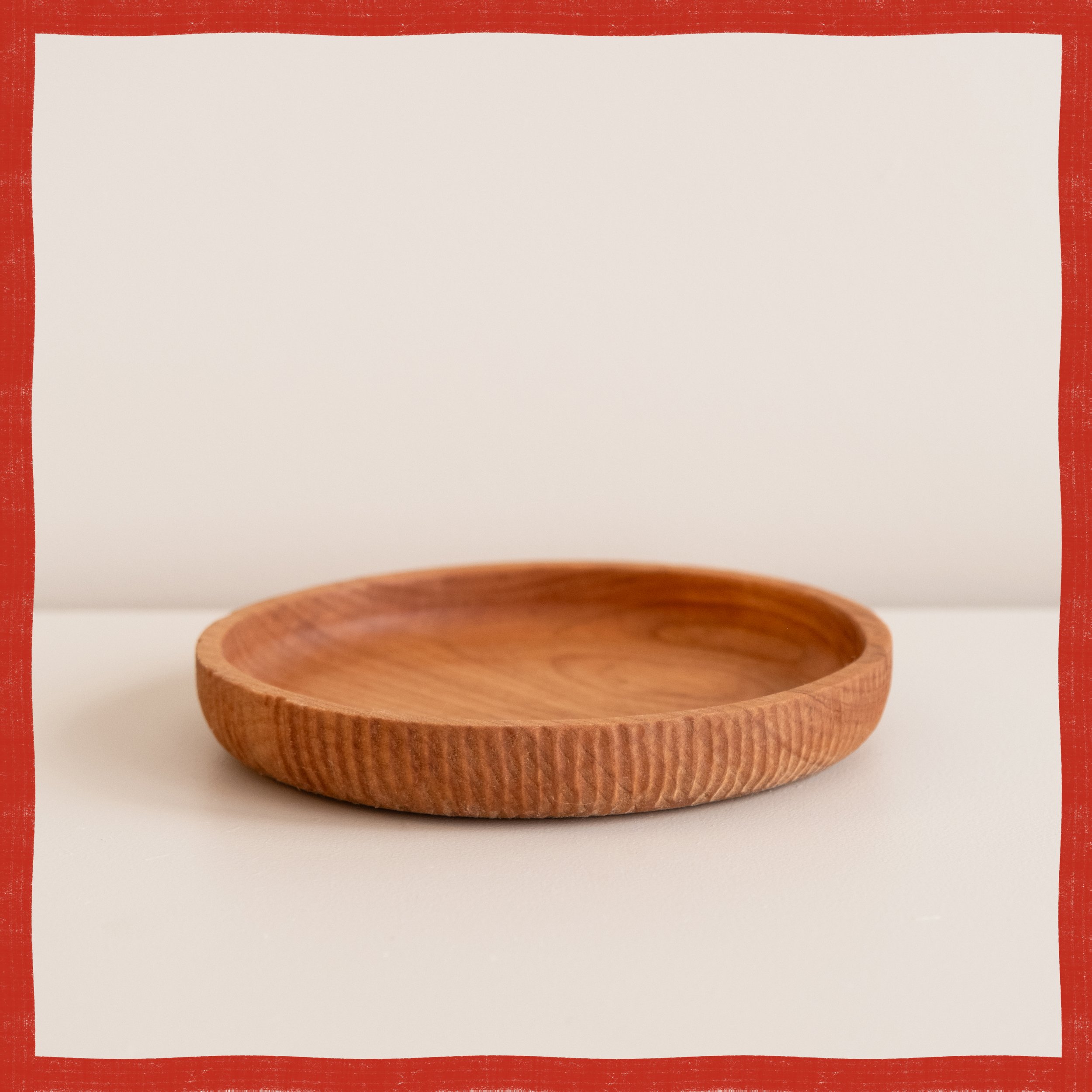 Shallow Fluted Cherry Dish