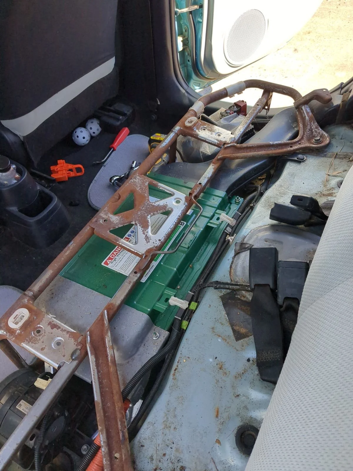 P0AA6 — Hybrid Battery Voltage Isolation Fault: Is It the Battery or the Wiring?