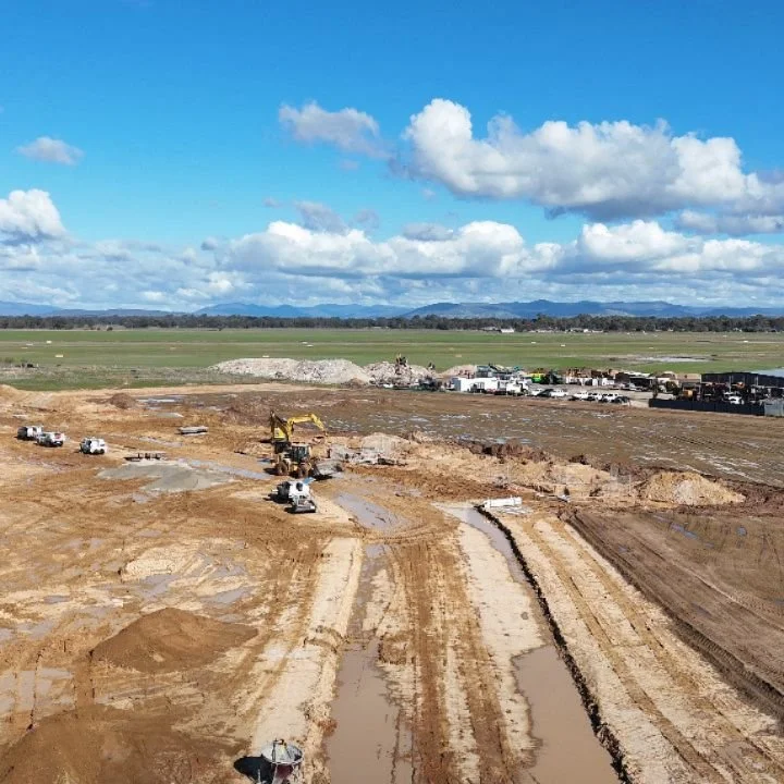 📍 Enterprise Park Stage 1 - Benalla
Shout out to the team at Rouse Civil, who've been smashing out the sewer install for Stage 1 of Enterprise Park. Despite cold and wet winter weather, the team have stayed on task, maintaining a safe and tidy site 