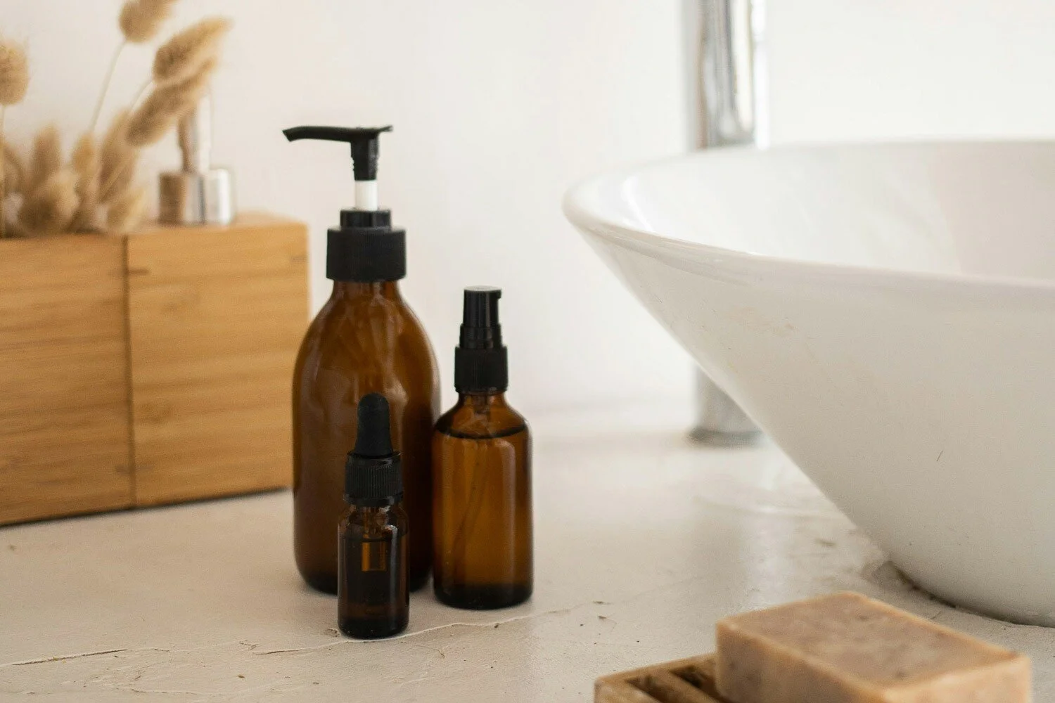 Navigating Clean Beauty: How to Decode Skincare Labels