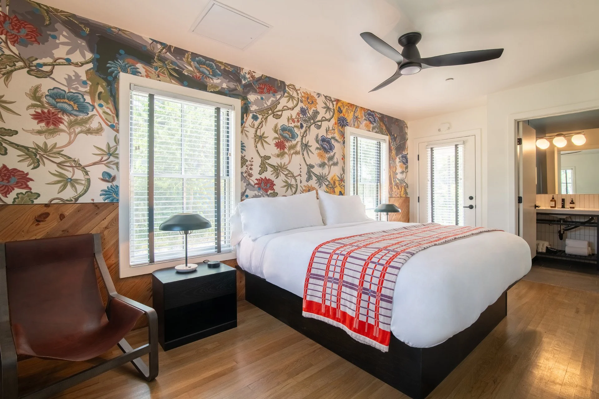 room8_51-HDR.jpg