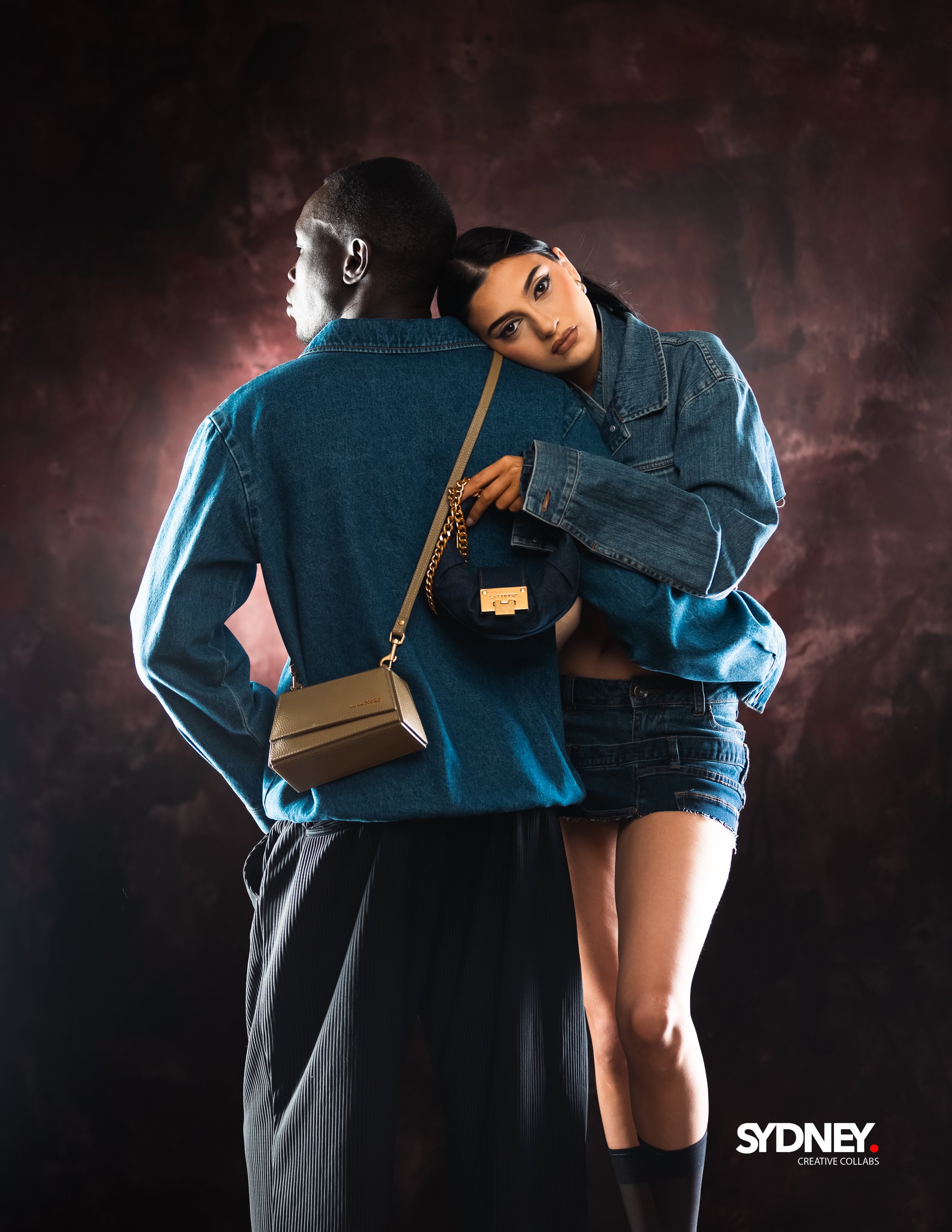 LALATOURE MAGAZINE03.jpg