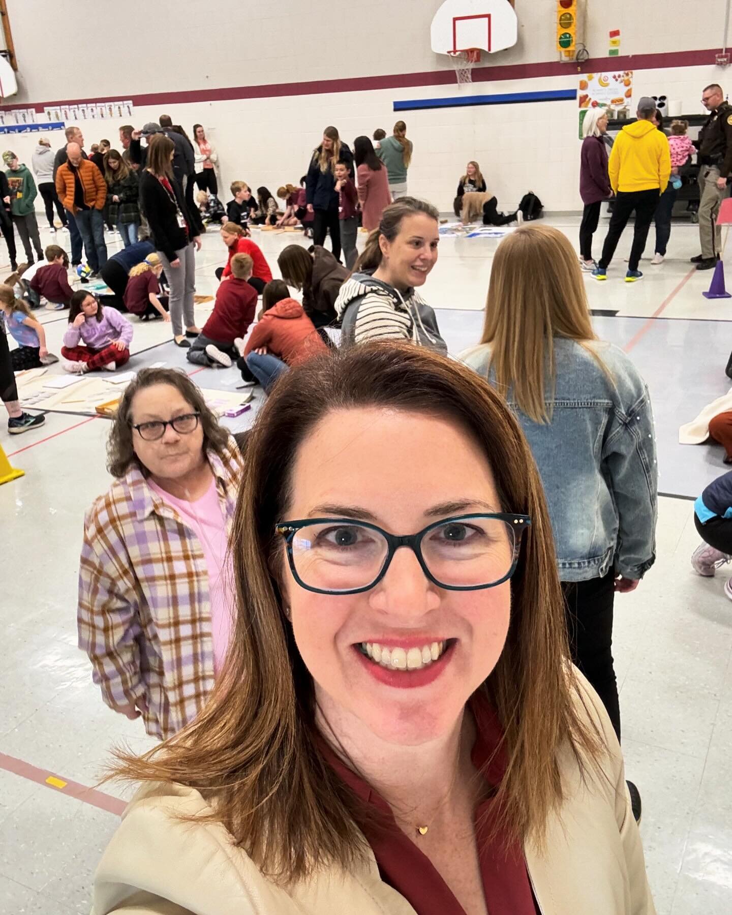 There was quite a crowd at the first Montessori Showcase at Lincoln Montessori Elementary this afternoon. The students were proud to show off the &ldquo;jobs&rdquo; (learning tasks) they had chosen for the occasion. I saw math, writing, geography, sc