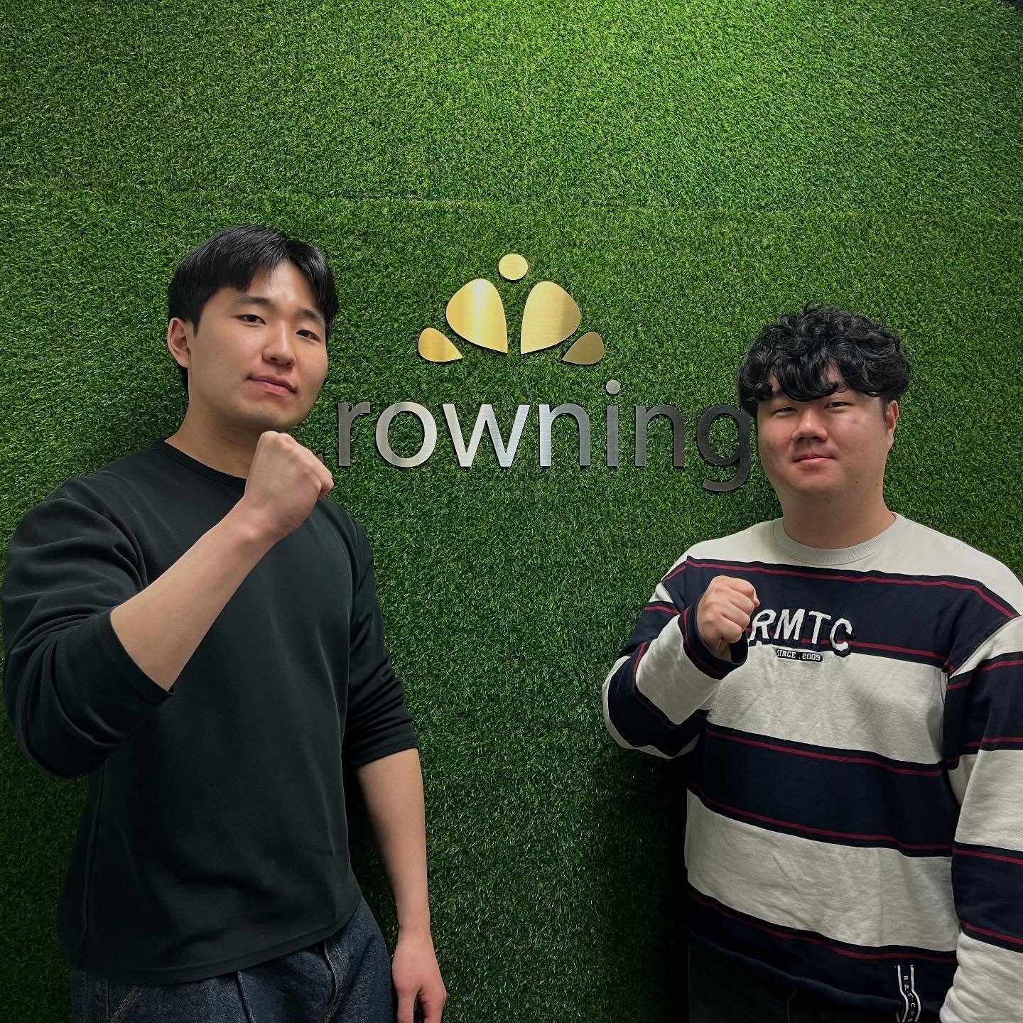 Welcome Crowning 🙌

크라우닝과 2025년 상반기를 함께할 인턴사원이 채용되었습니다!
골프사업부를 빛낼 인턴들을 직접 쓴 프로필과 함께 소개합니다😄

#crowning #크라우닝 #골프사업부 #인턴사원 #프로필