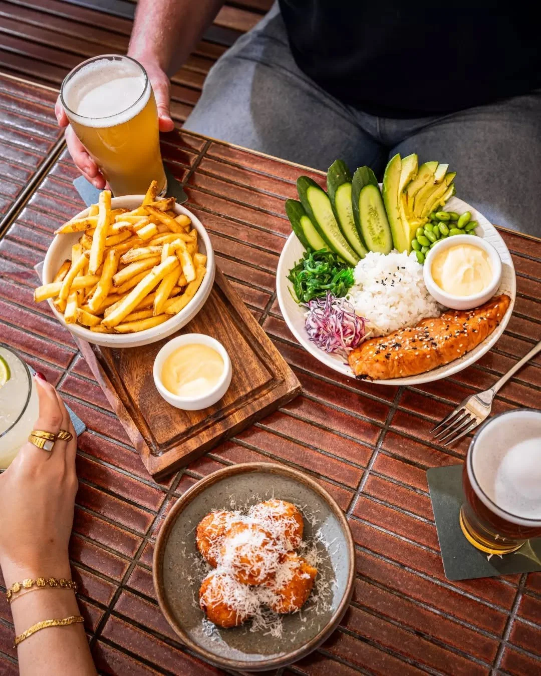 Lunch plans this week? 🥗 Mix it up with our miso-glazed salmon poke bowl 🍴

📍 Public Bar &amp; Beer Garden