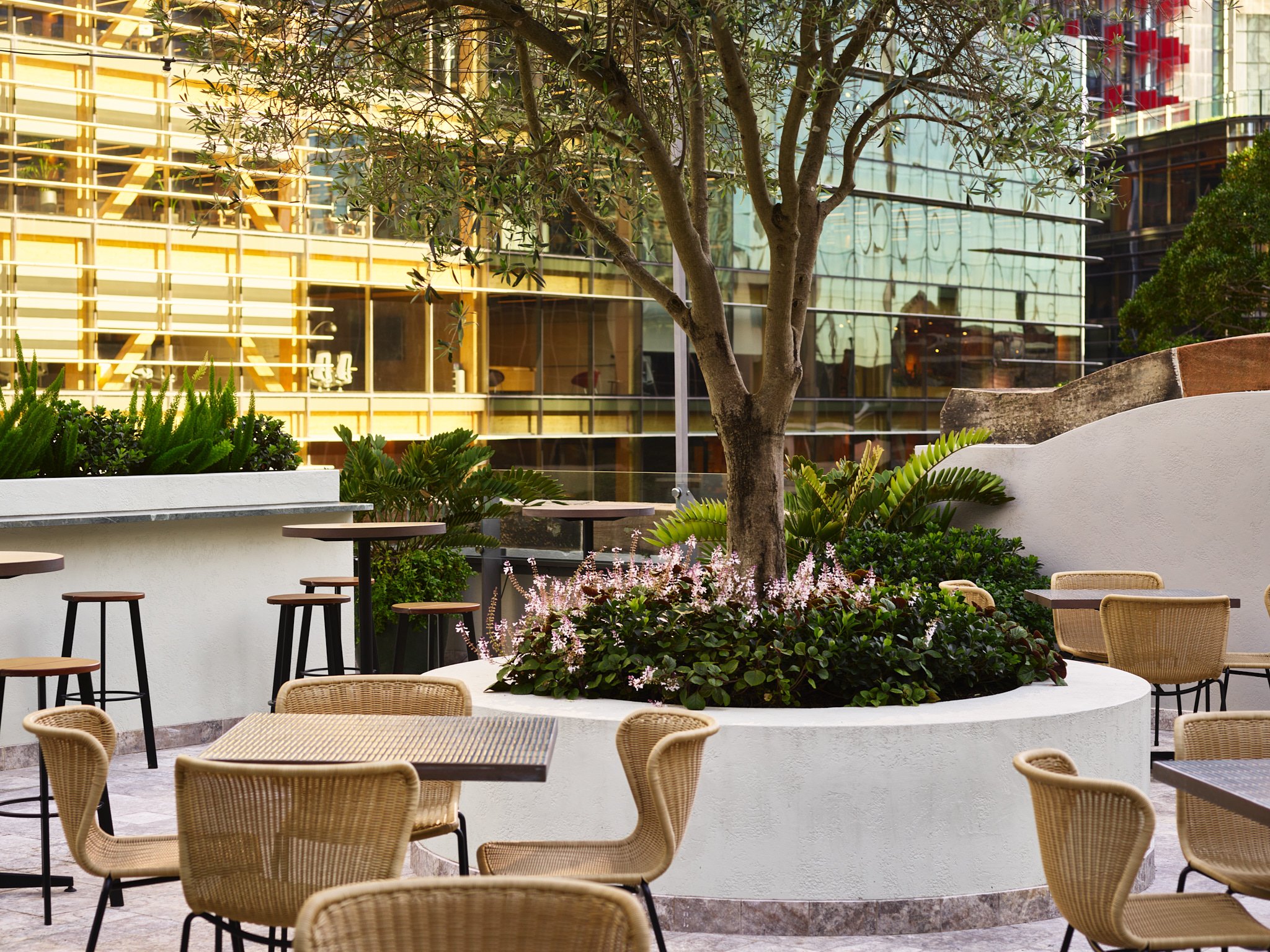 THESUSSEXHOTEL_Rooftop_StevenWoodburn_7.jpg
